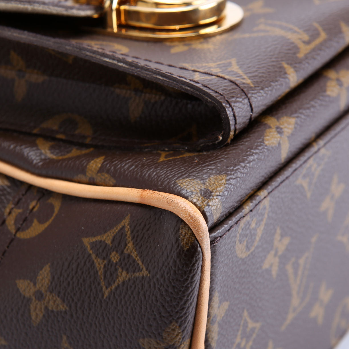 Manhattan PM Monogram
