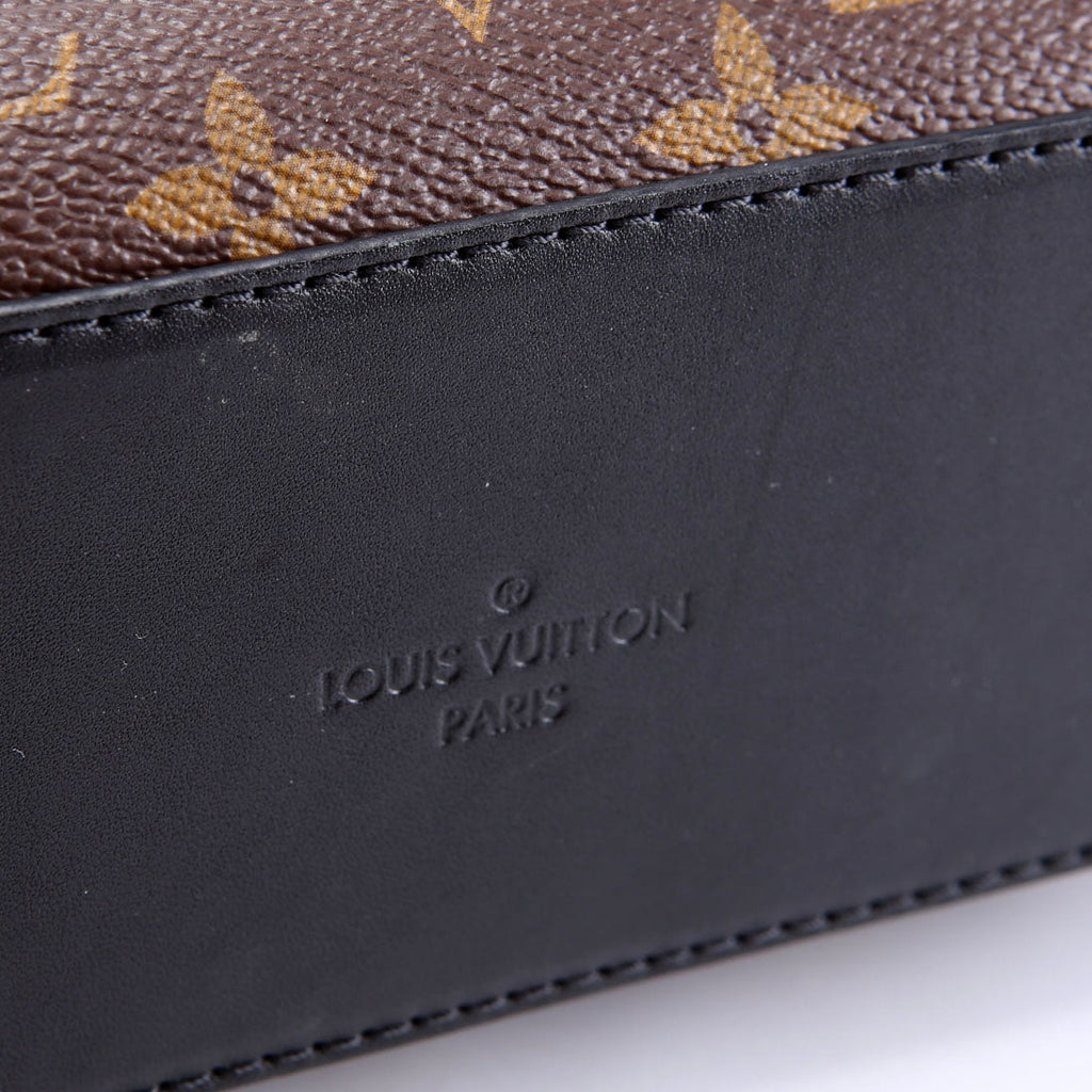 Saintonge Monogram Black