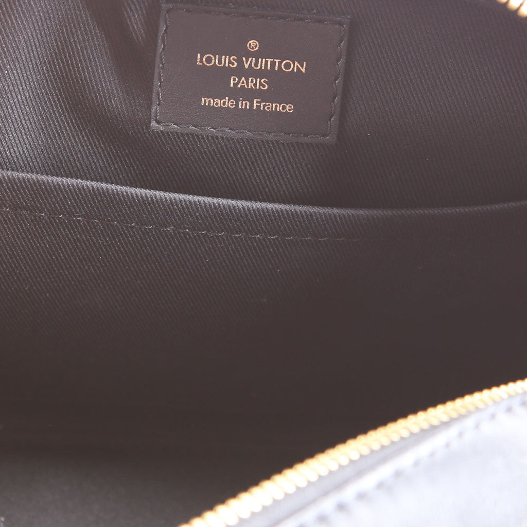 Saintonge Monogram Black