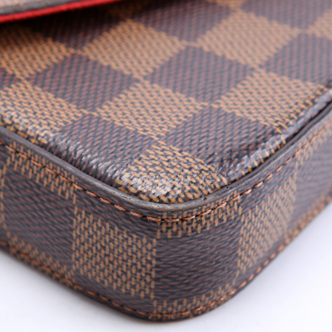 Pochette Felicie Damier Ebene Red