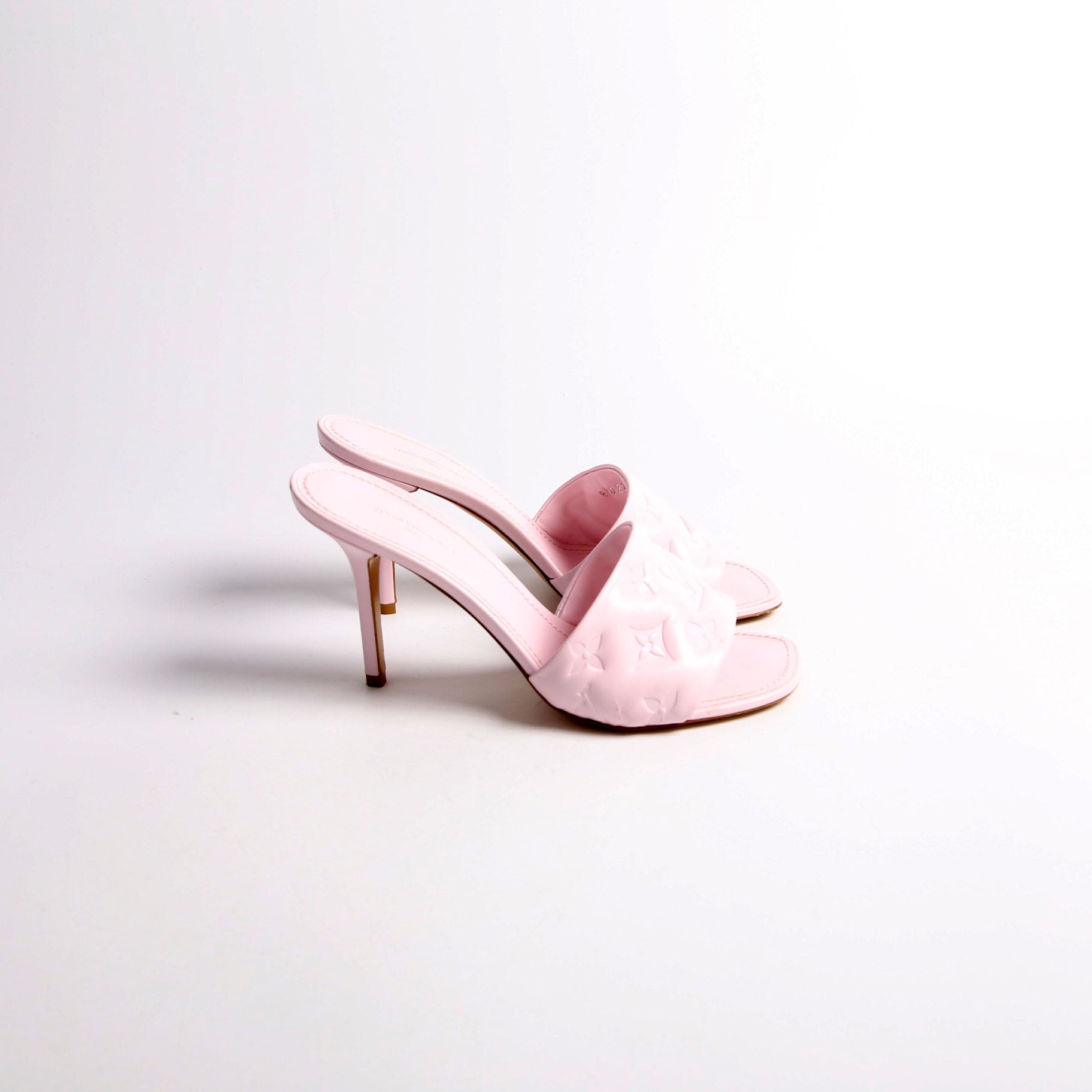Revival Mule Heels Lambskin Size 37.5 Pink