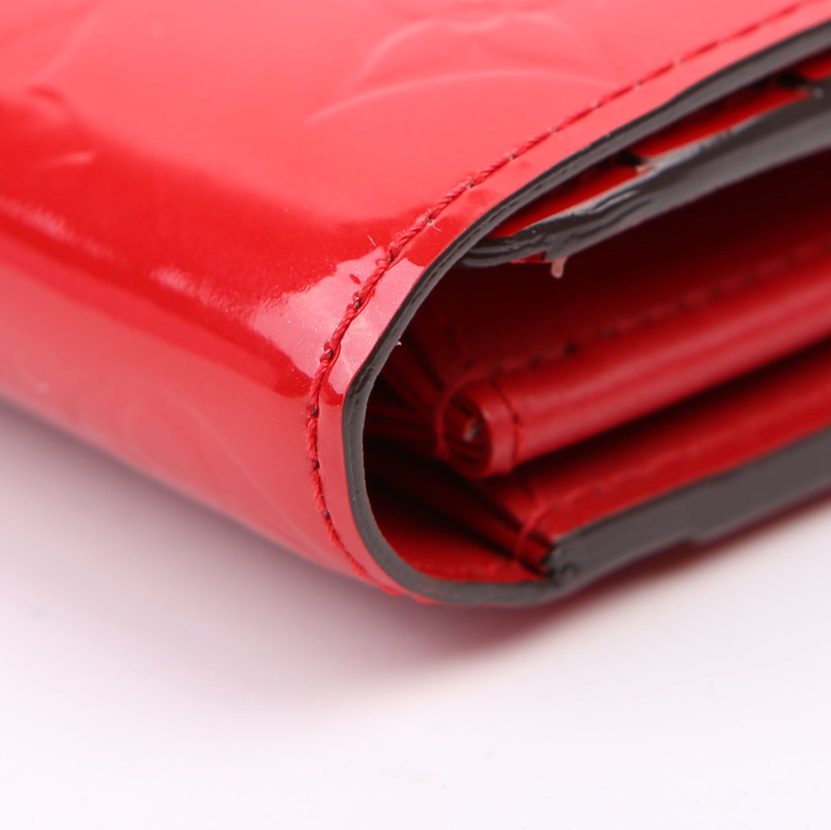 Sarah Wallet Vernis Newer Red