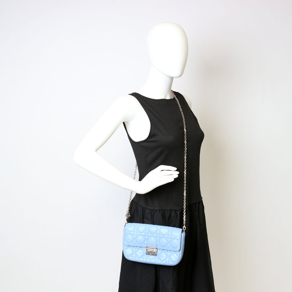 Miss Dior Wallet On Chain Blue