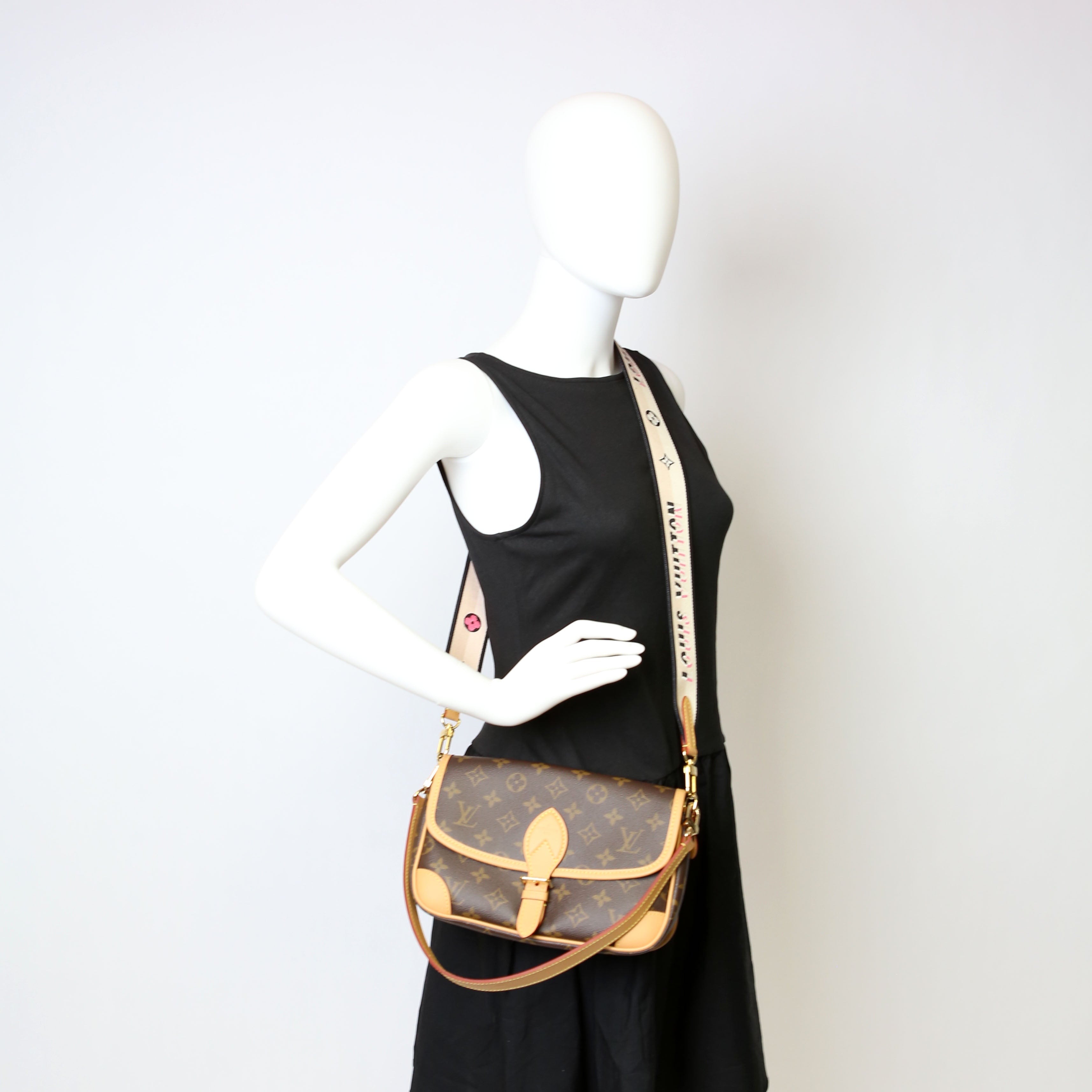 Diane NM Satchel Monogram
