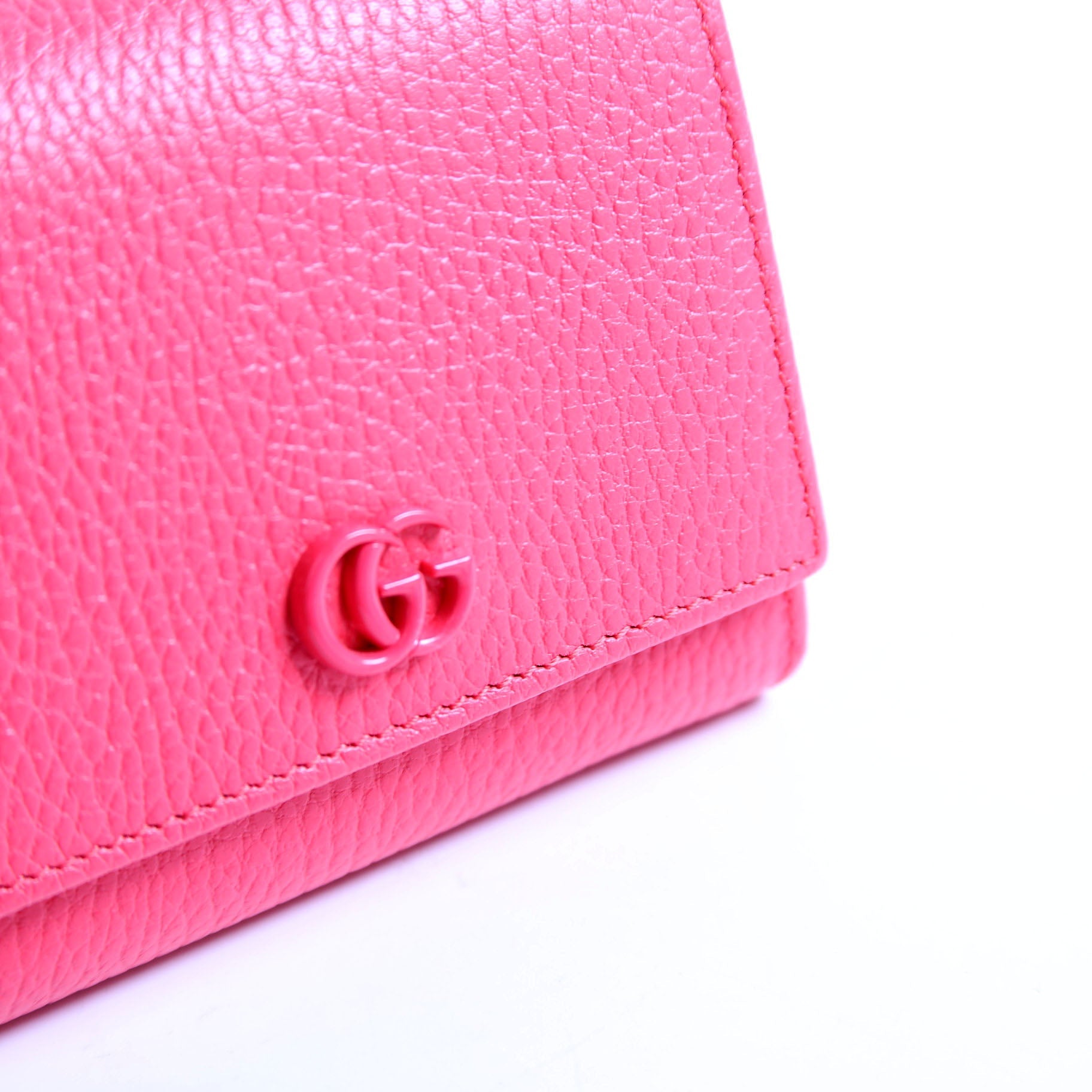 596587 Marmont Monochrome Medium Wallet Pink