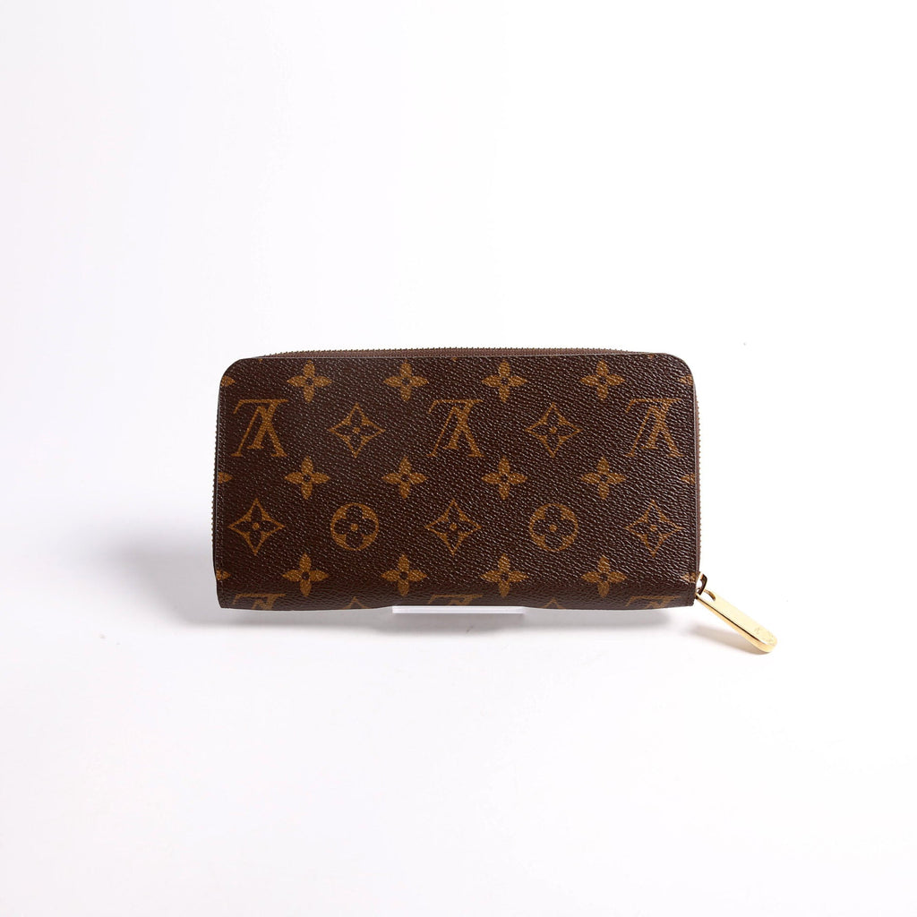Zippy Wallet Monogram
