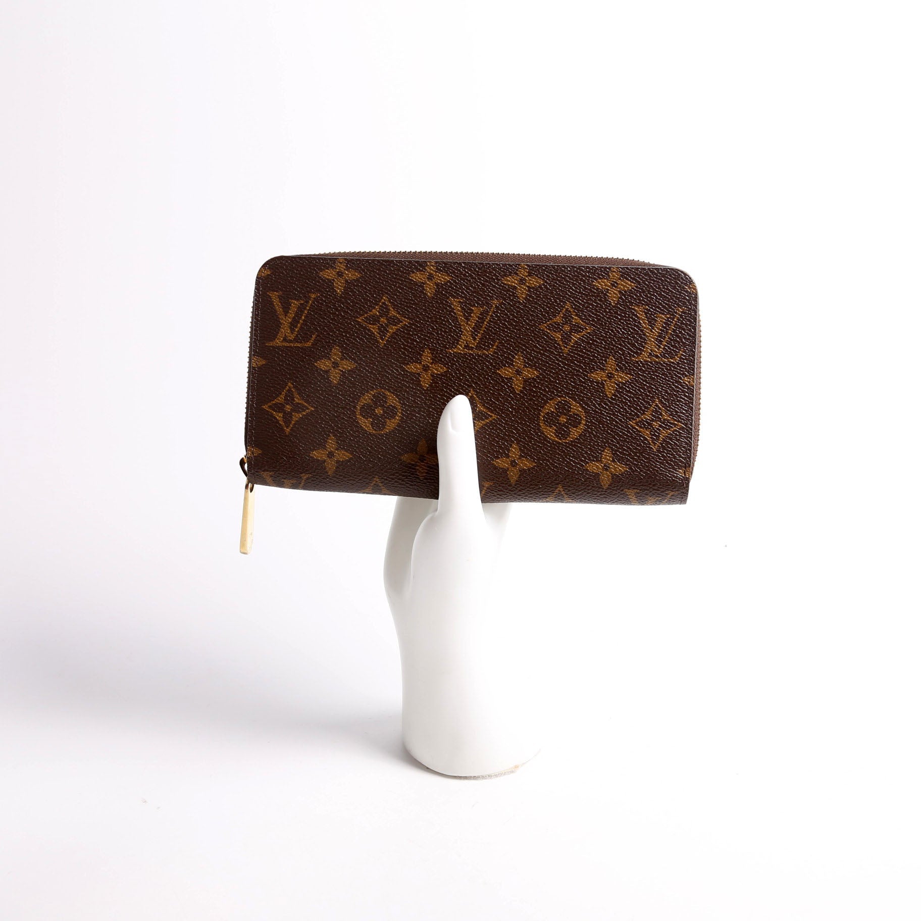 Zippy Wallet Monogram