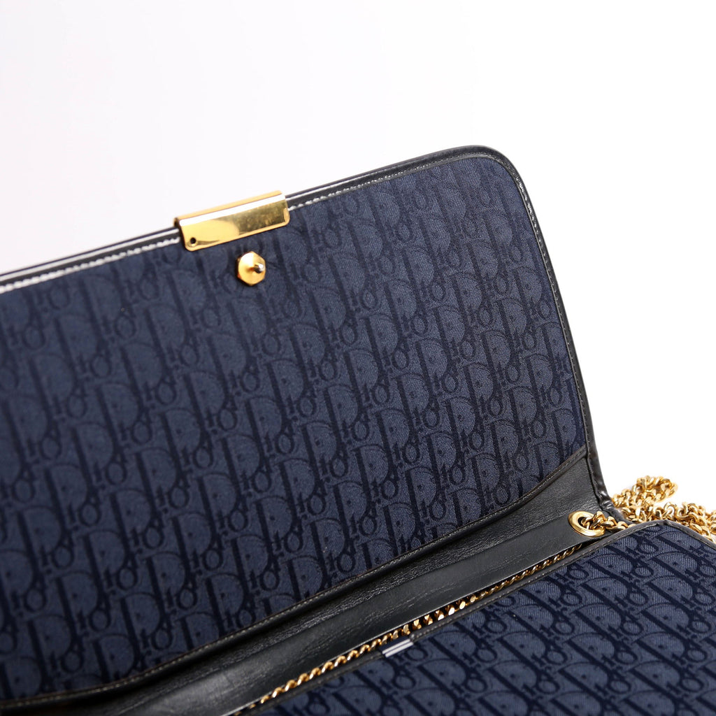 Trotter Clutch On Chain Vintage Navy