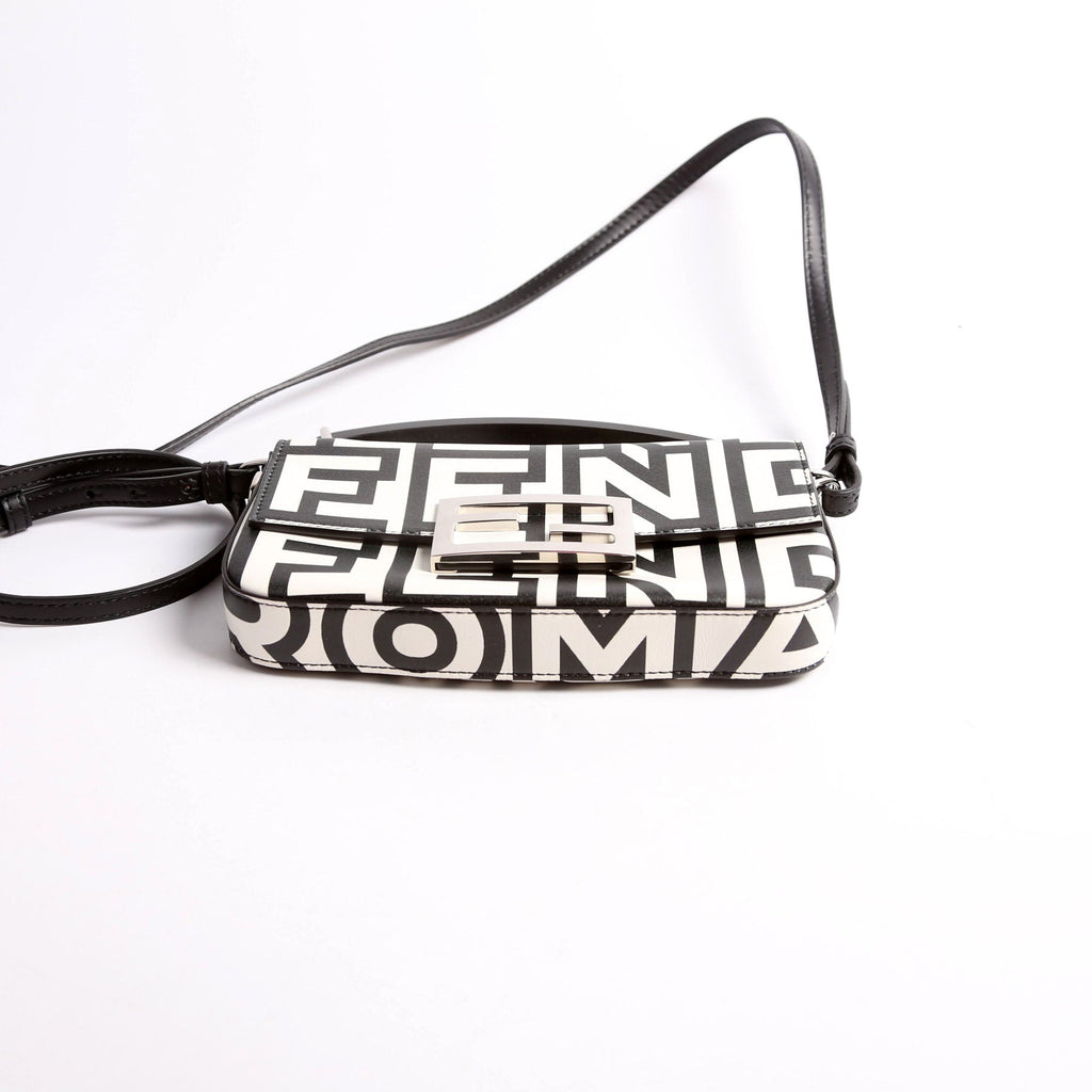 Fendi 7AS142 X Marc Jacobs Phone Baguette Black/White