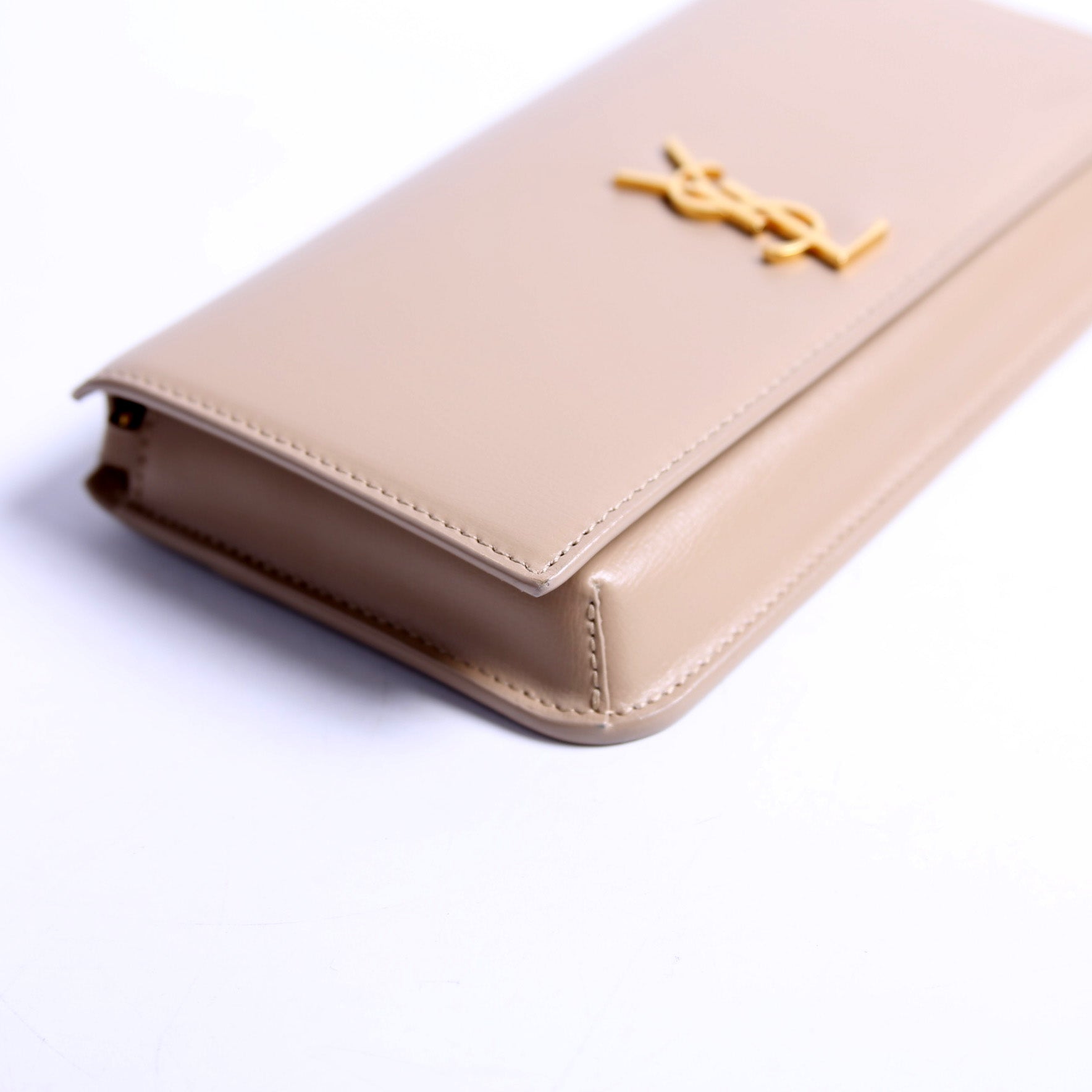 Cassandra Phone Holder With Strap Tan