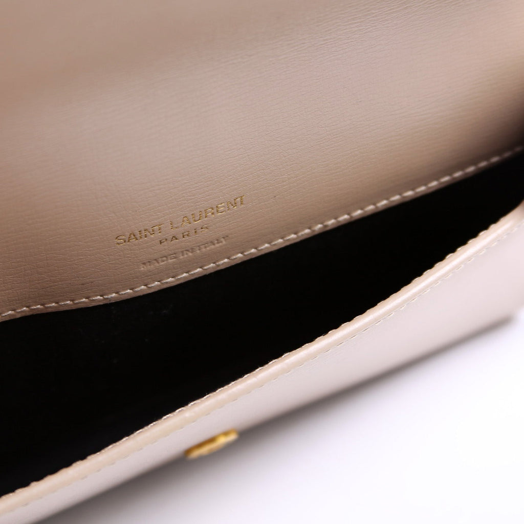 Cassandra Phone Holder With Strap Tan