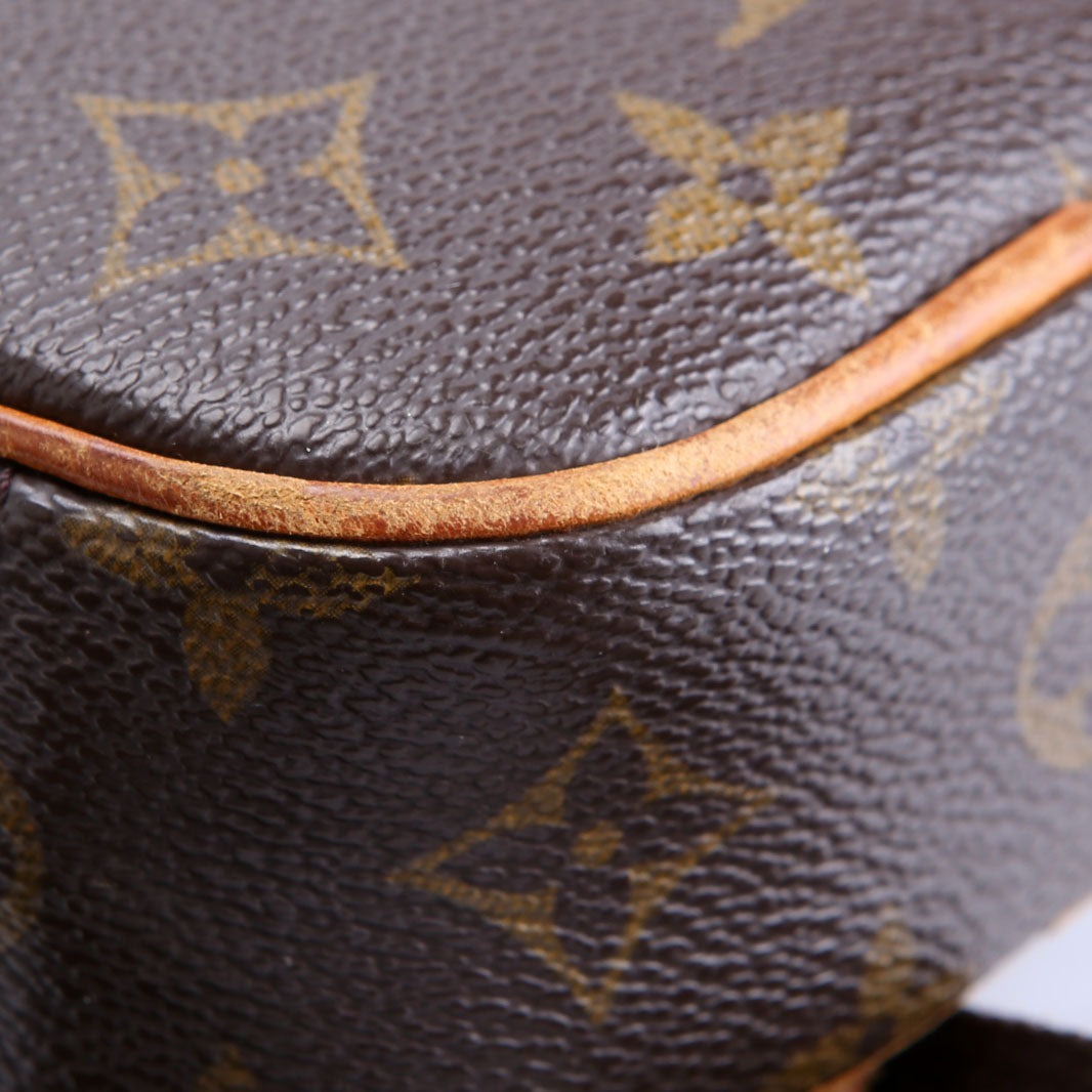 Pochette Gange Monogram