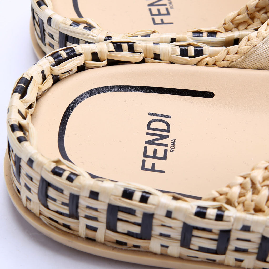 FF Reflections Raffia Slides Size 37 Tan