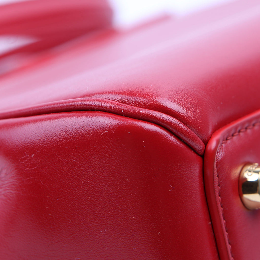 16 Top Handle Small Red