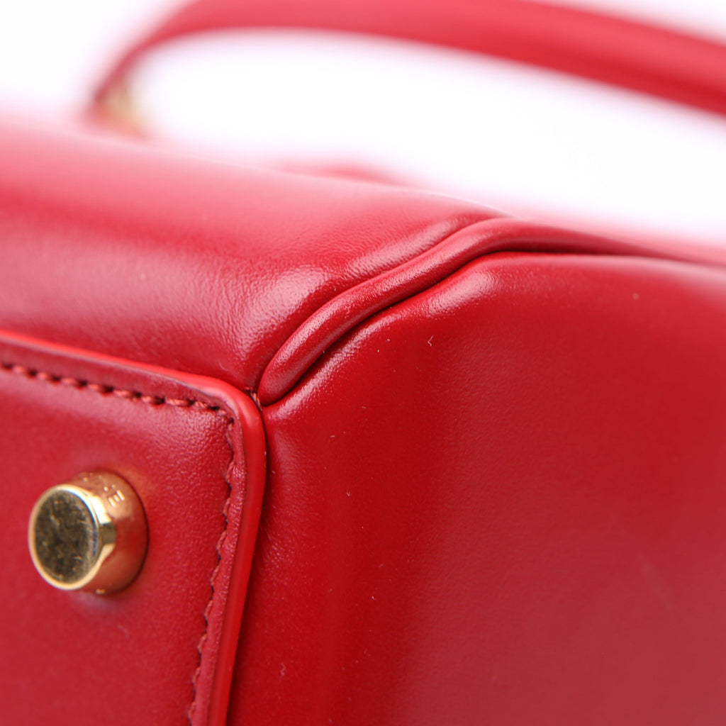 16 Top Handle Small Red