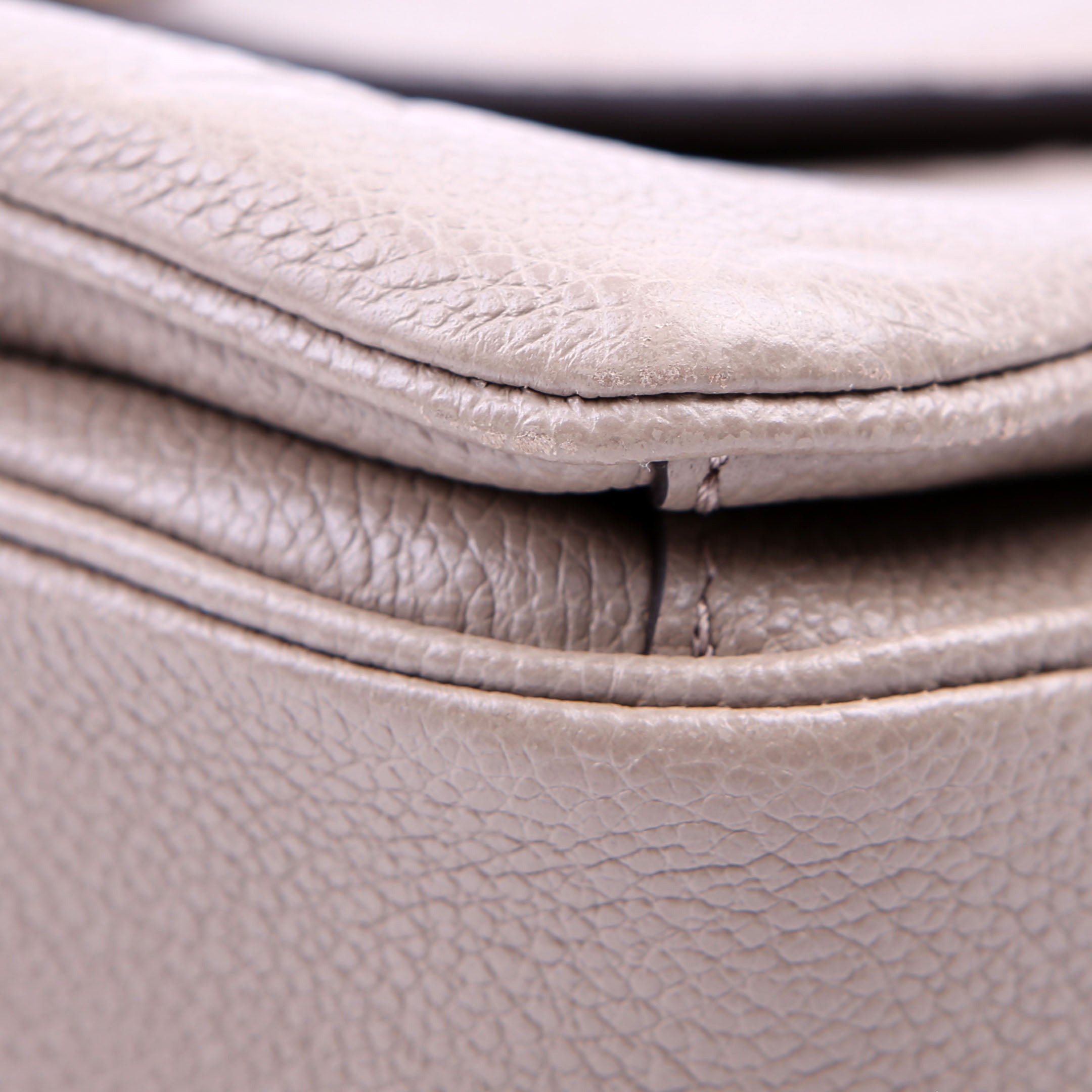 Pochette Metis Empreinte Taupe