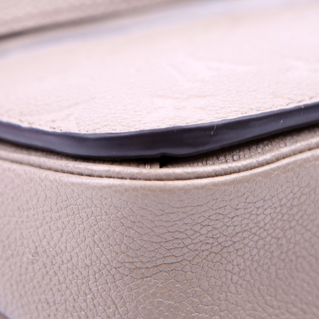 Pochette Metis Empreinte Taupe