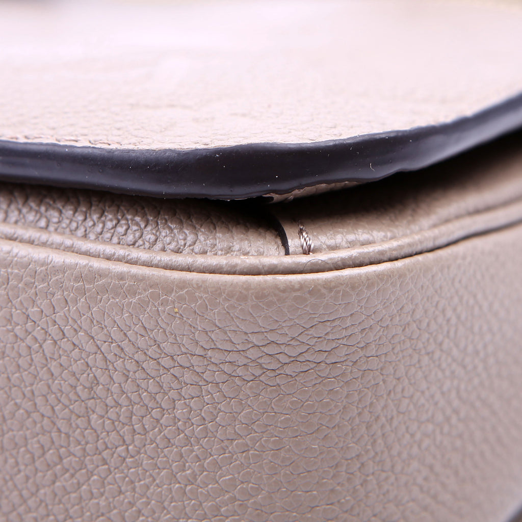 Pochette Metis Empreinte Taupe