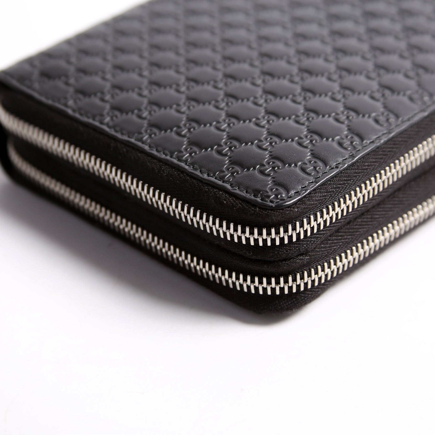 449246 Micro Guccissima Travel Wallet Black