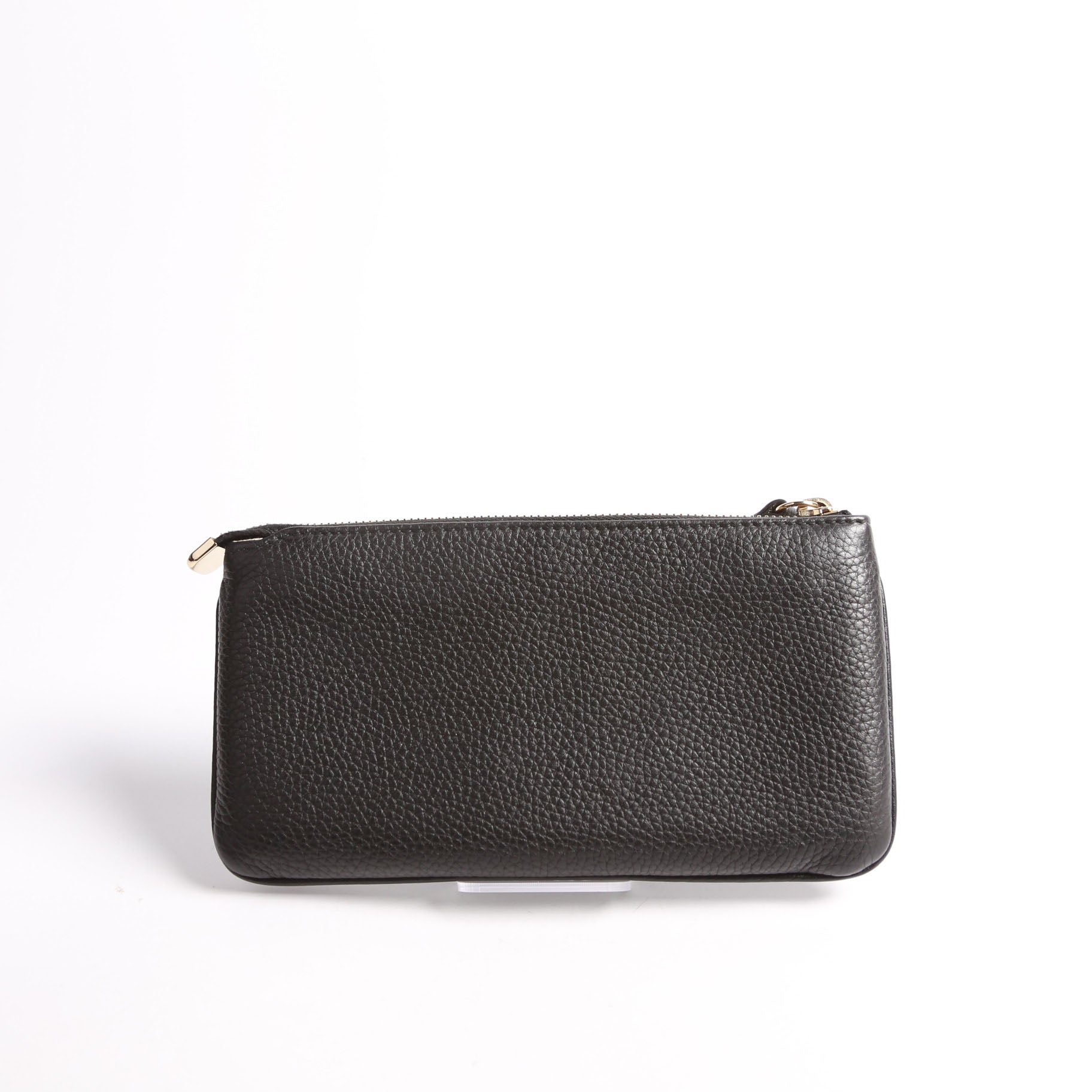295840 Soho Wristlet Black