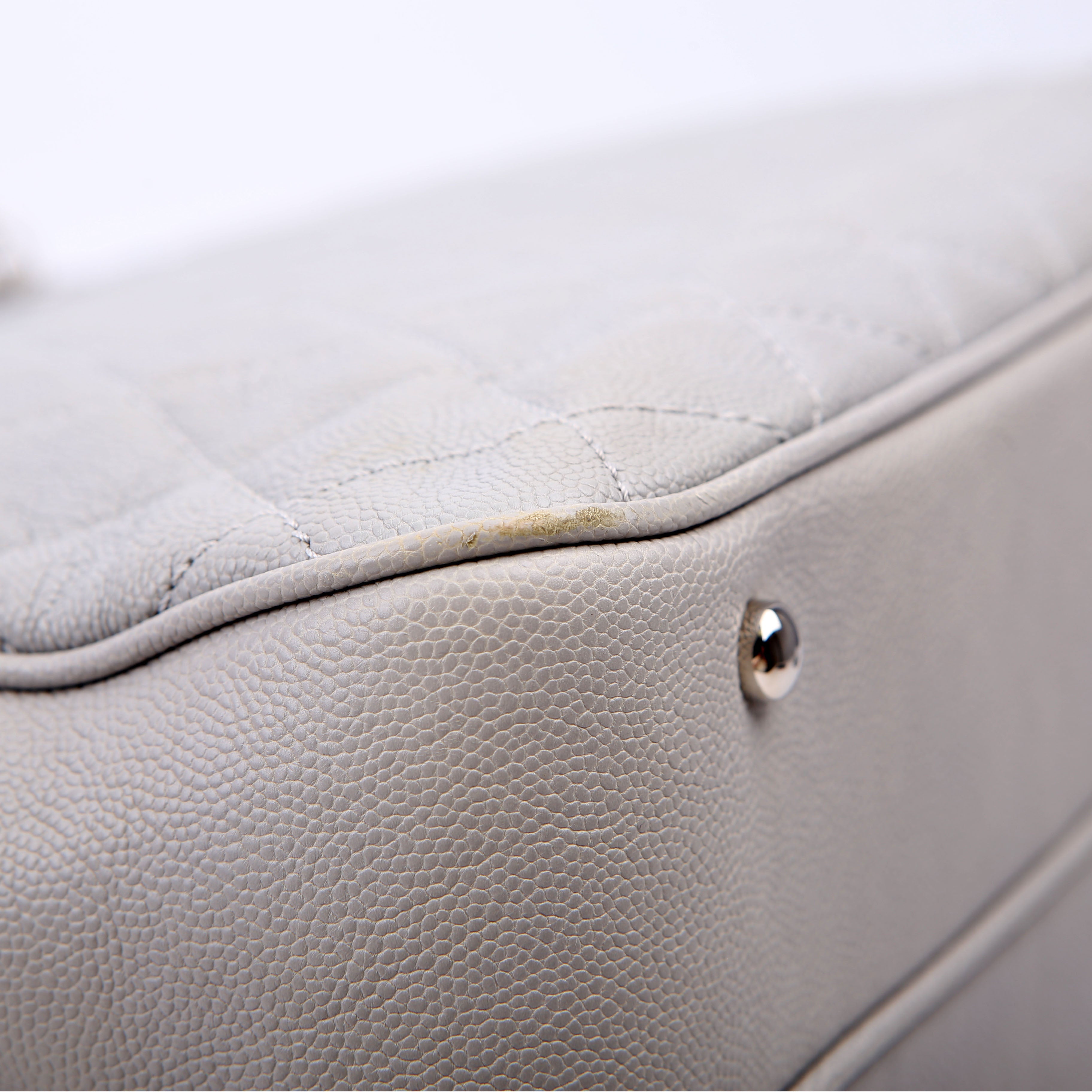 Urban Companion Large Shopper Caviar Grey