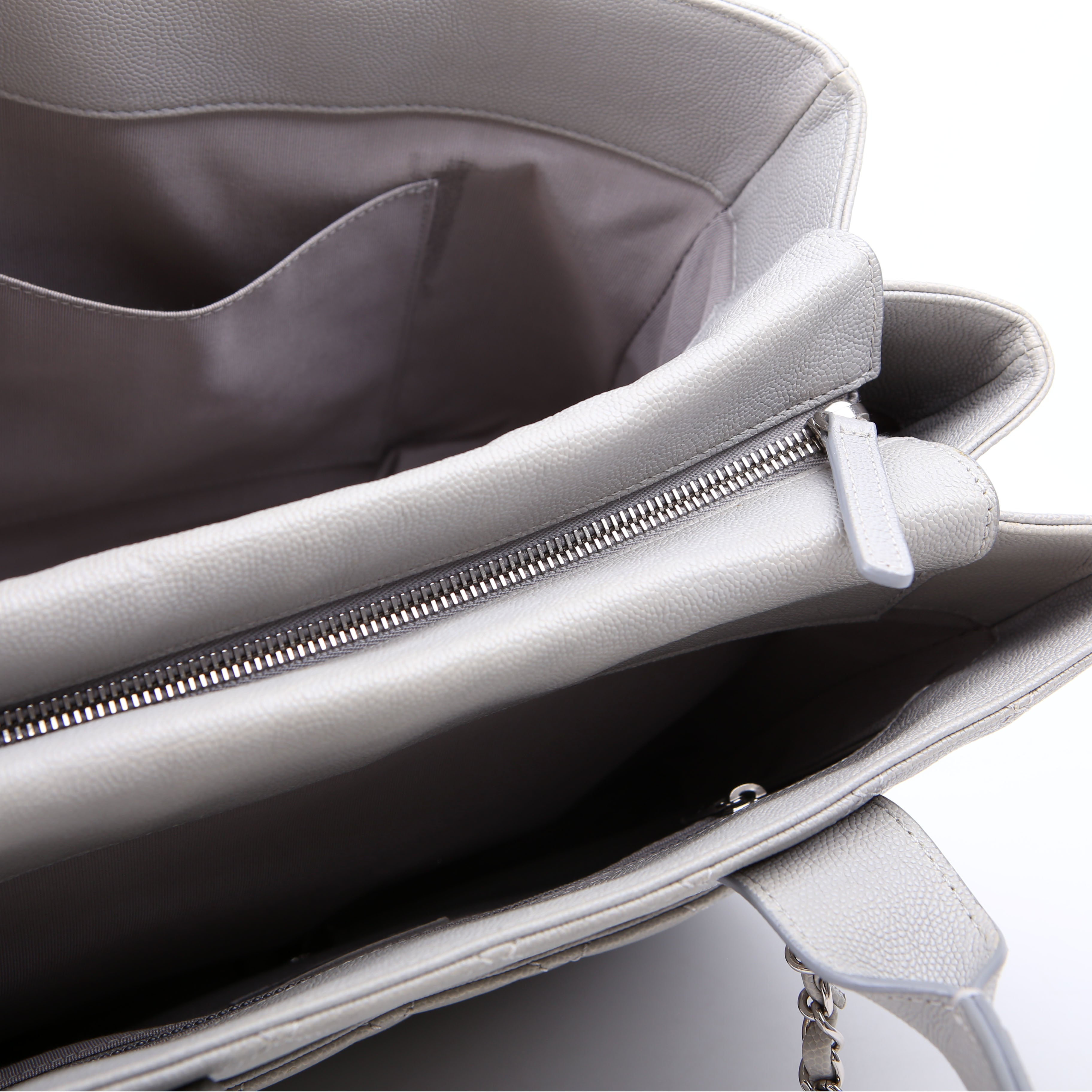 Urban Companion Large Shopper Caviar Grey