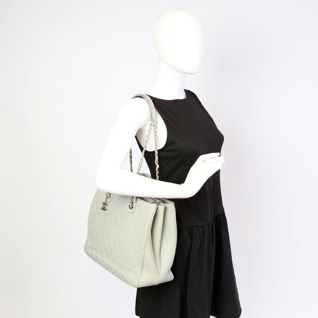 Urban Companion Large Shopper Caviar Grey