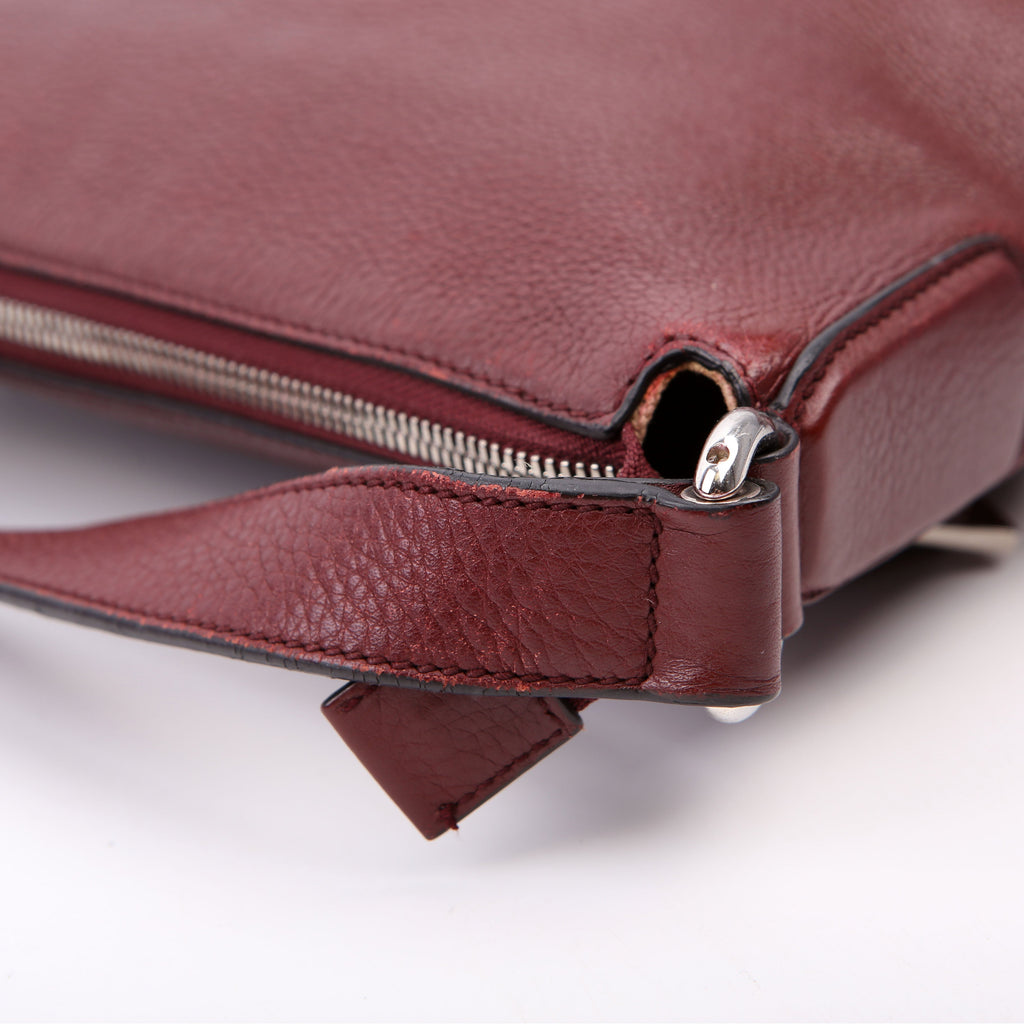 Gucci 322059 Soho Medium Messenger Burgundy