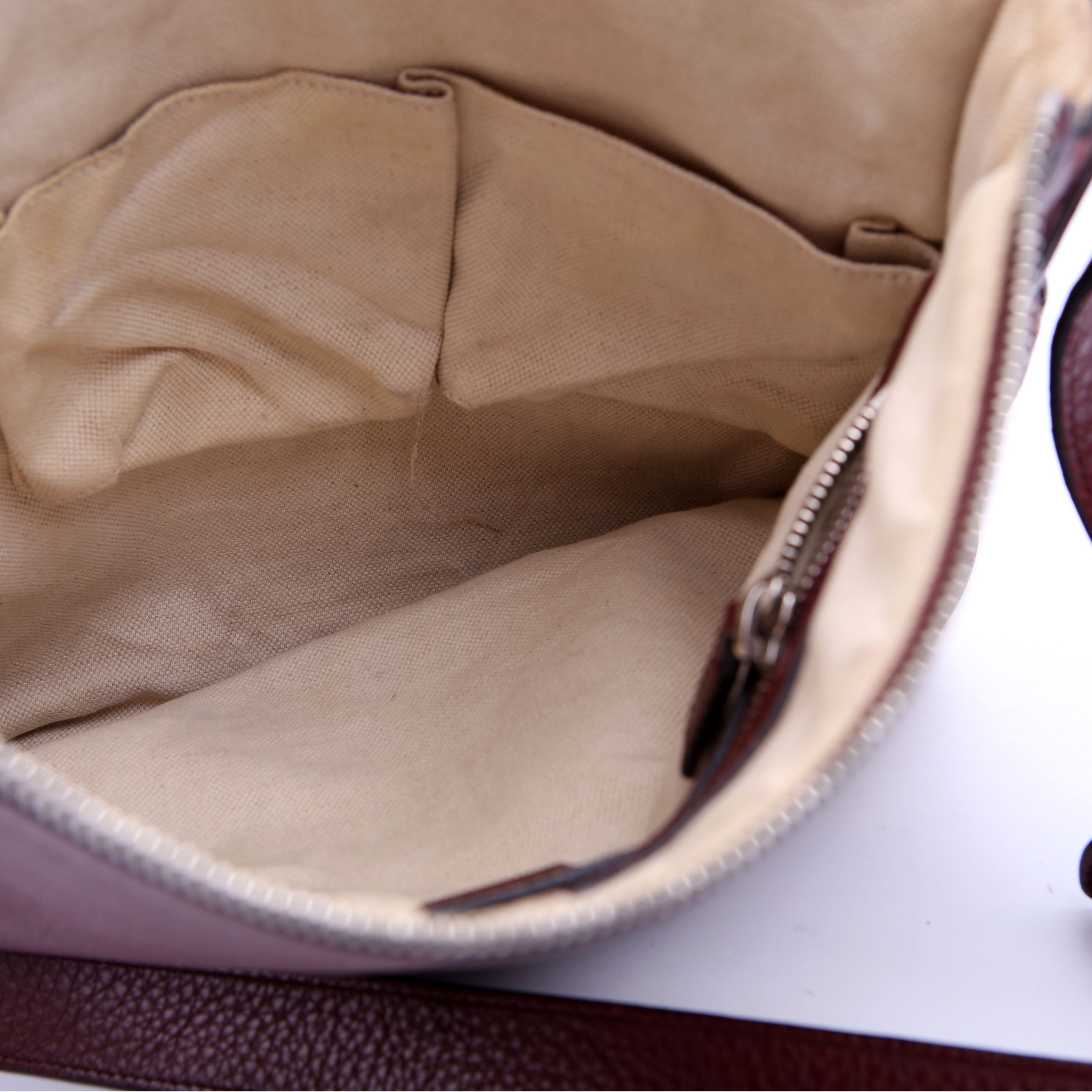 Gucci 322059 Soho Medium Messenger Burgundy