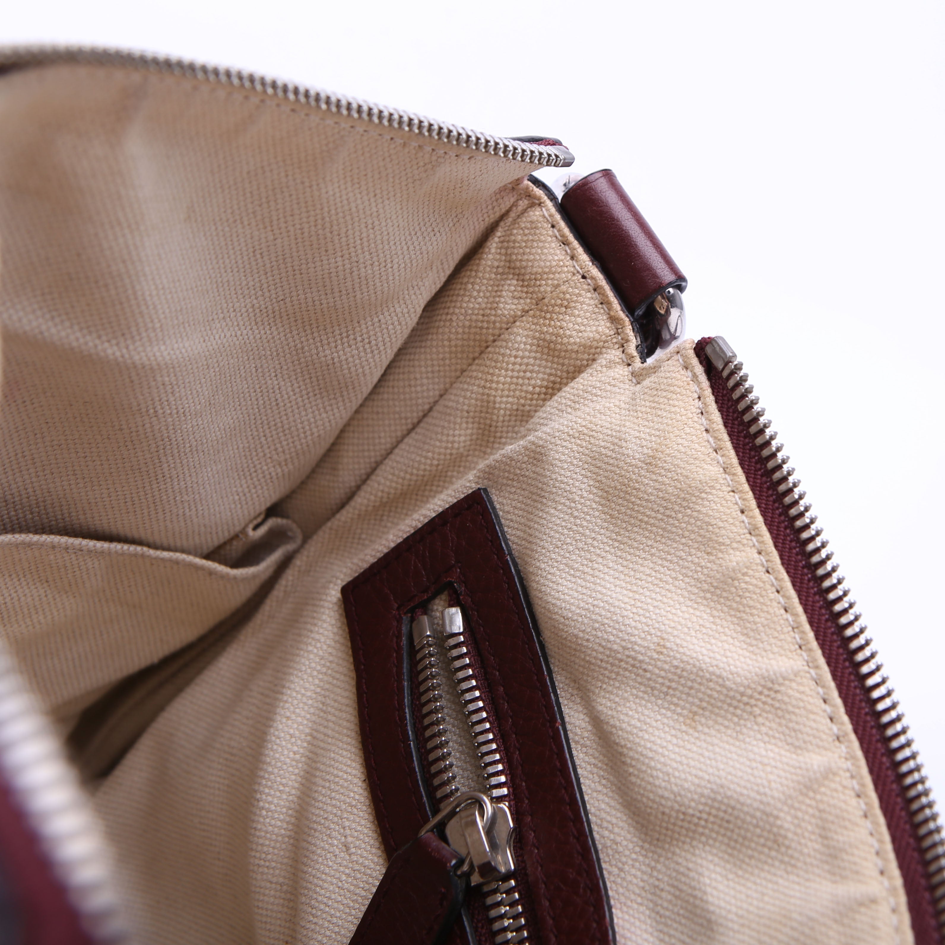 Gucci 322059 Soho Medium Messenger Burgundy