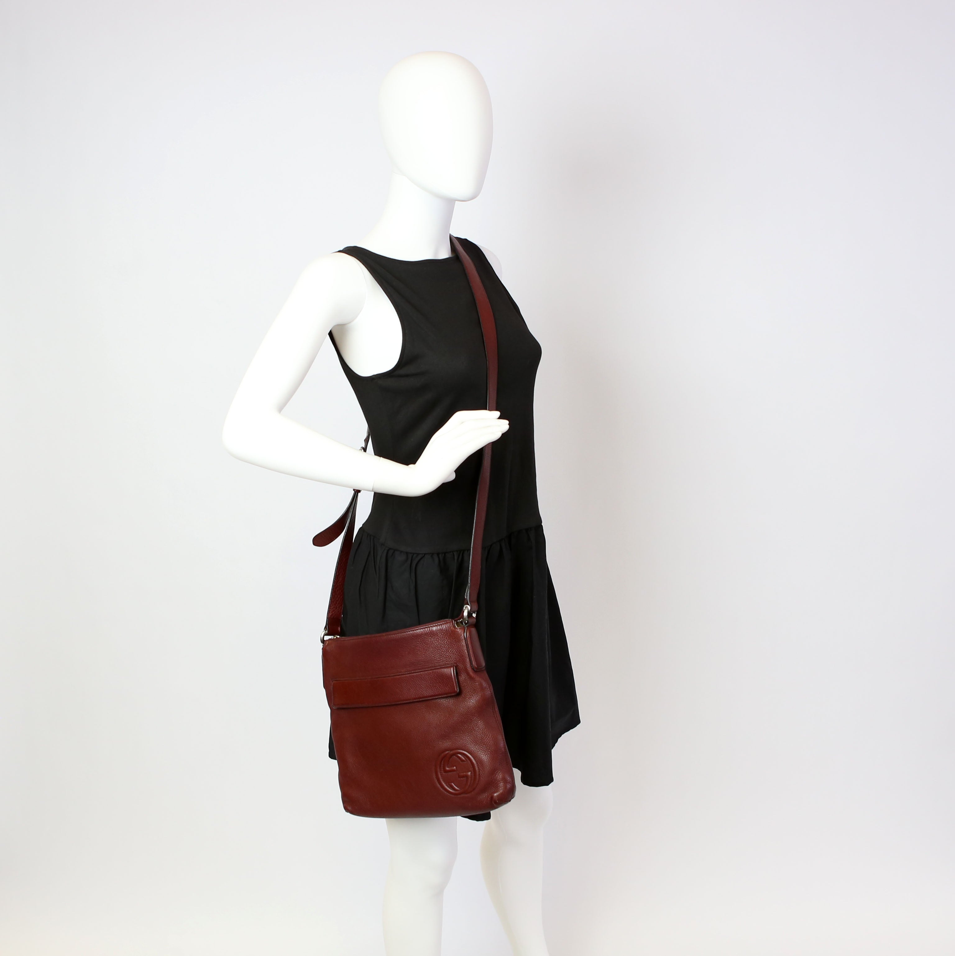 Gucci 322059 Soho Medium Messenger Burgundy