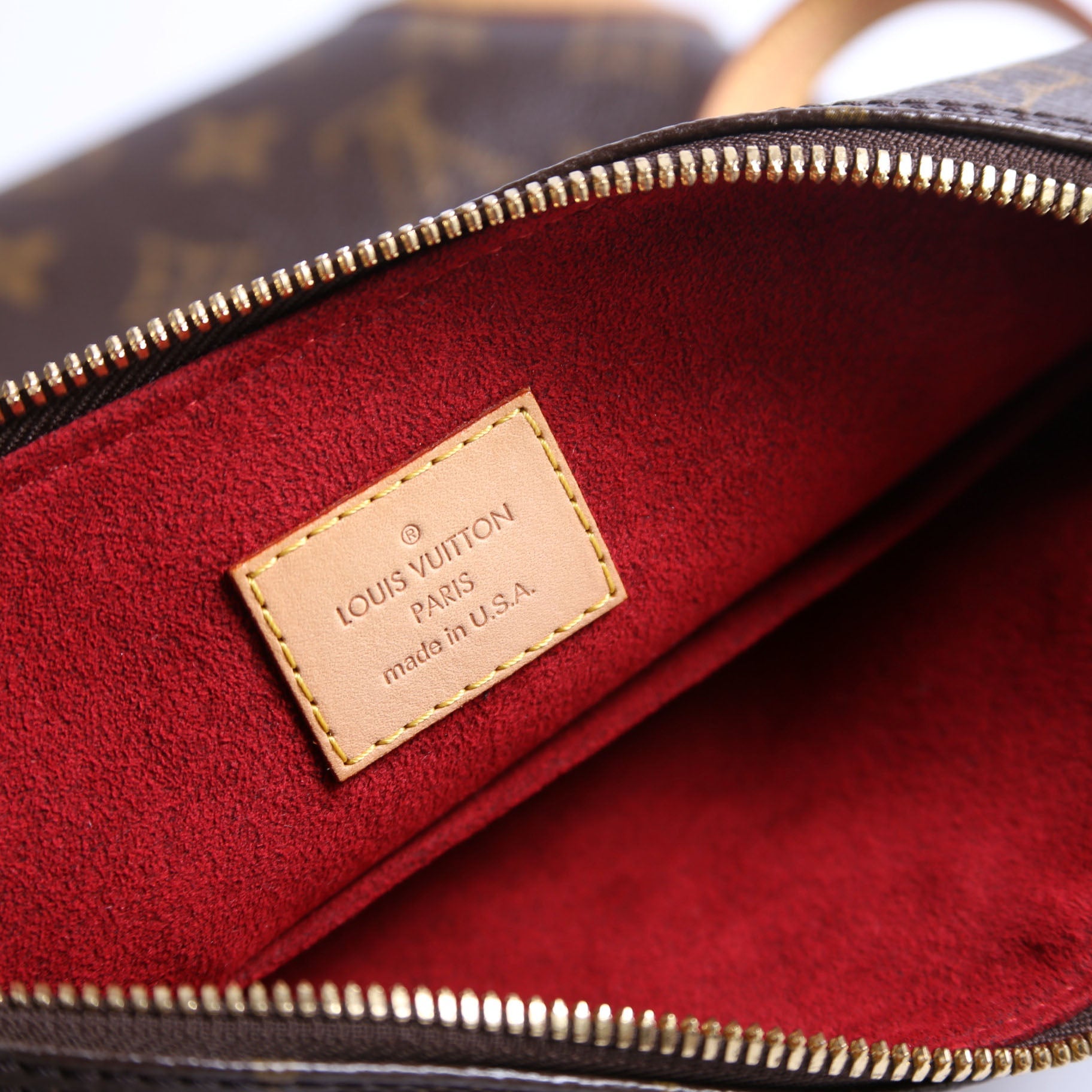 Sac Coussin GM Monogram Brown/Red