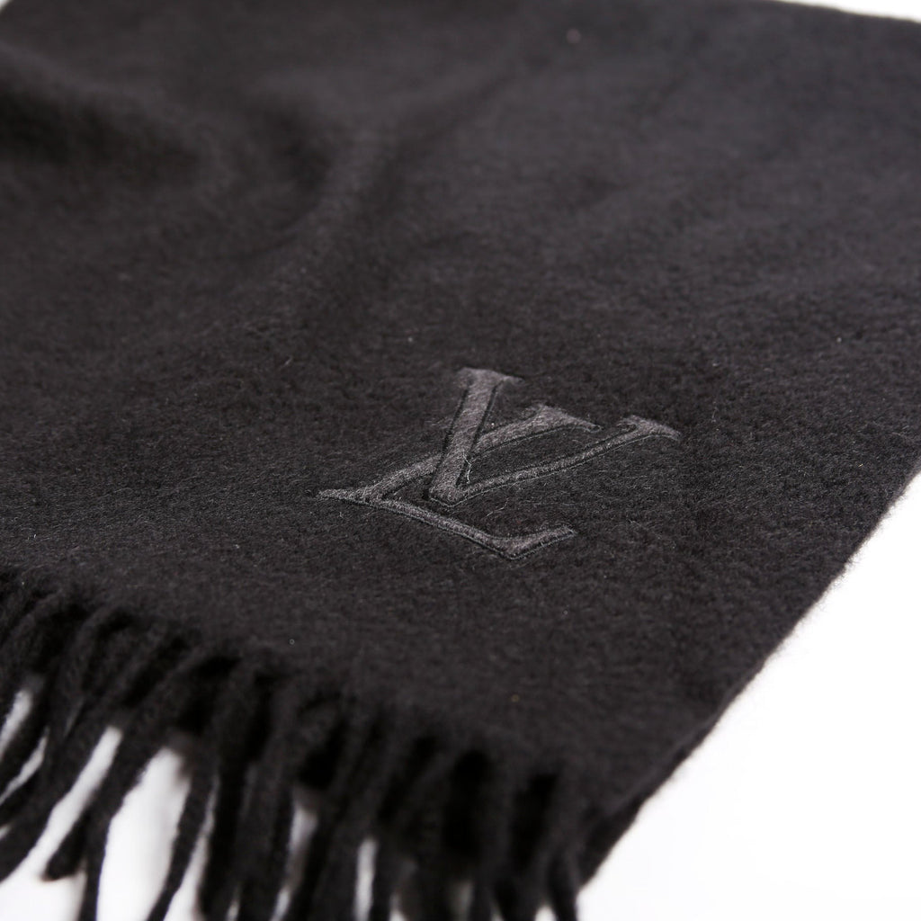 LV Logo Cashmere Black