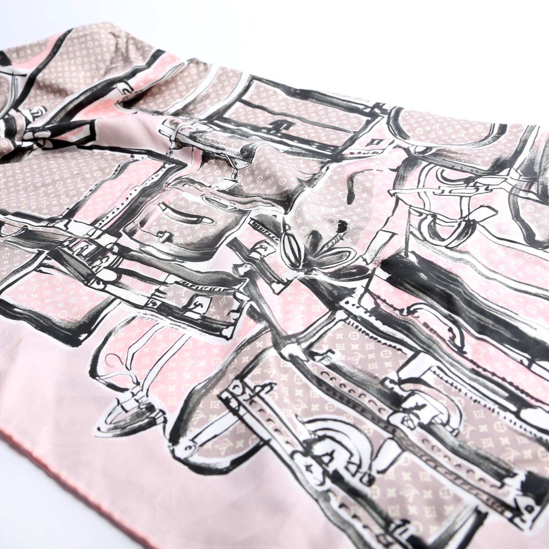 Trunks Square Silk