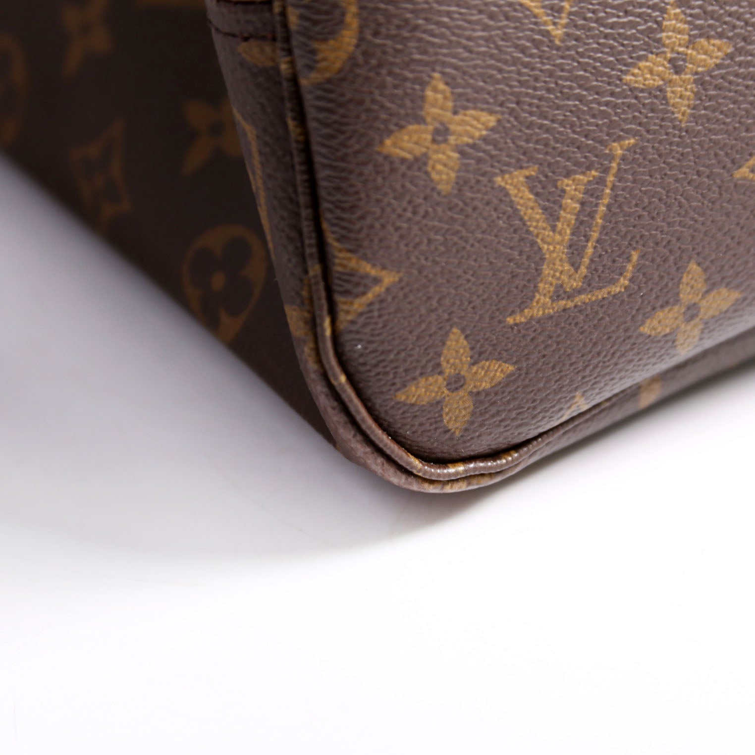 Neverfull MM Monogram