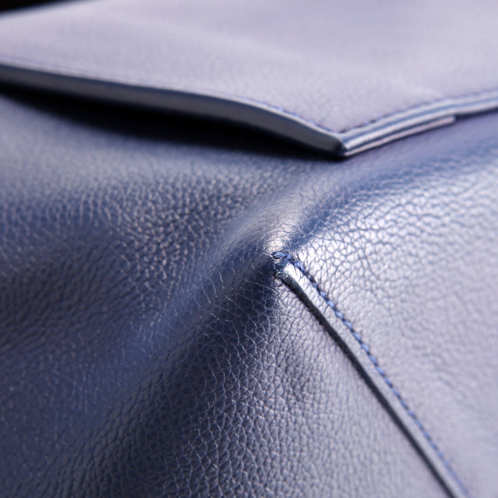 Lockme PM Calfskin Navy