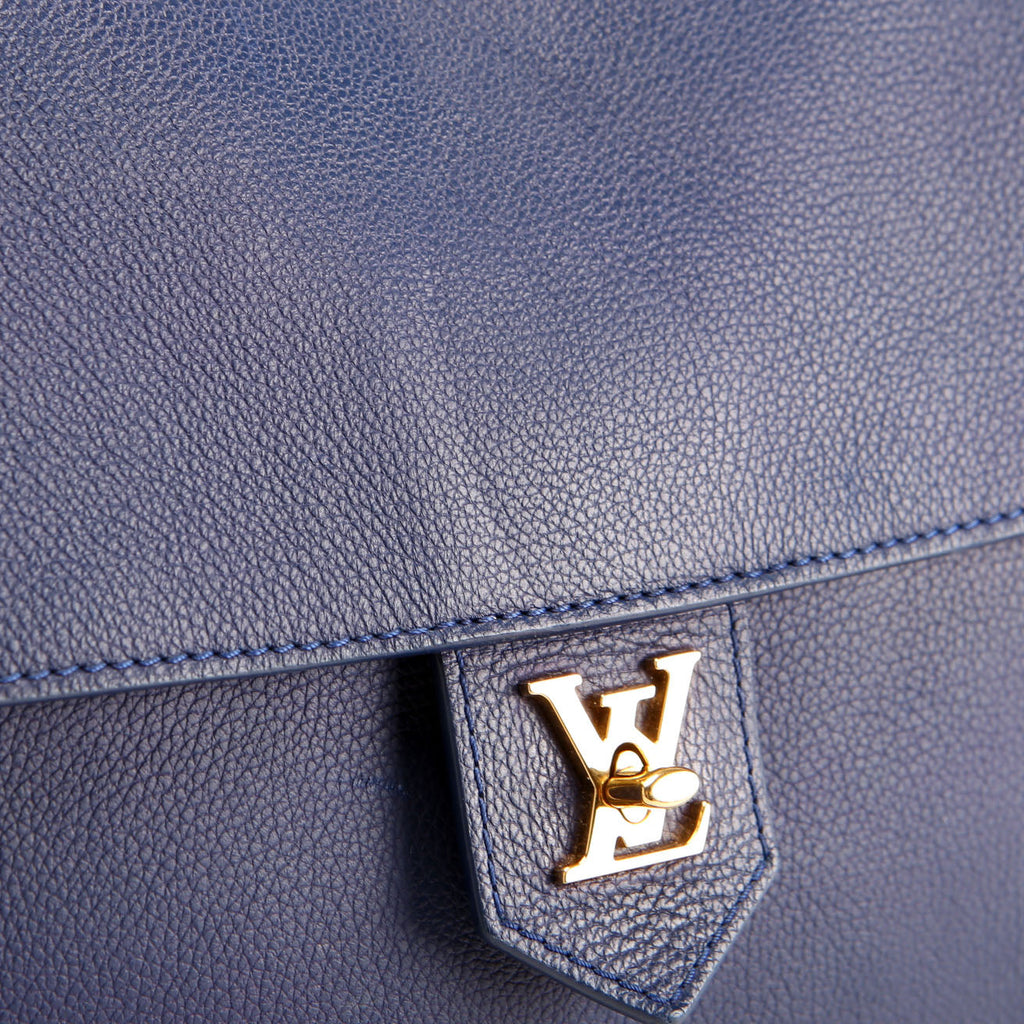 Lockme PM Calfskin Navy