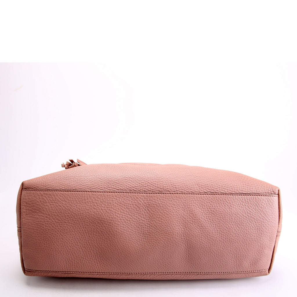 308982 Soho Leather Shoulder Medium Mauve