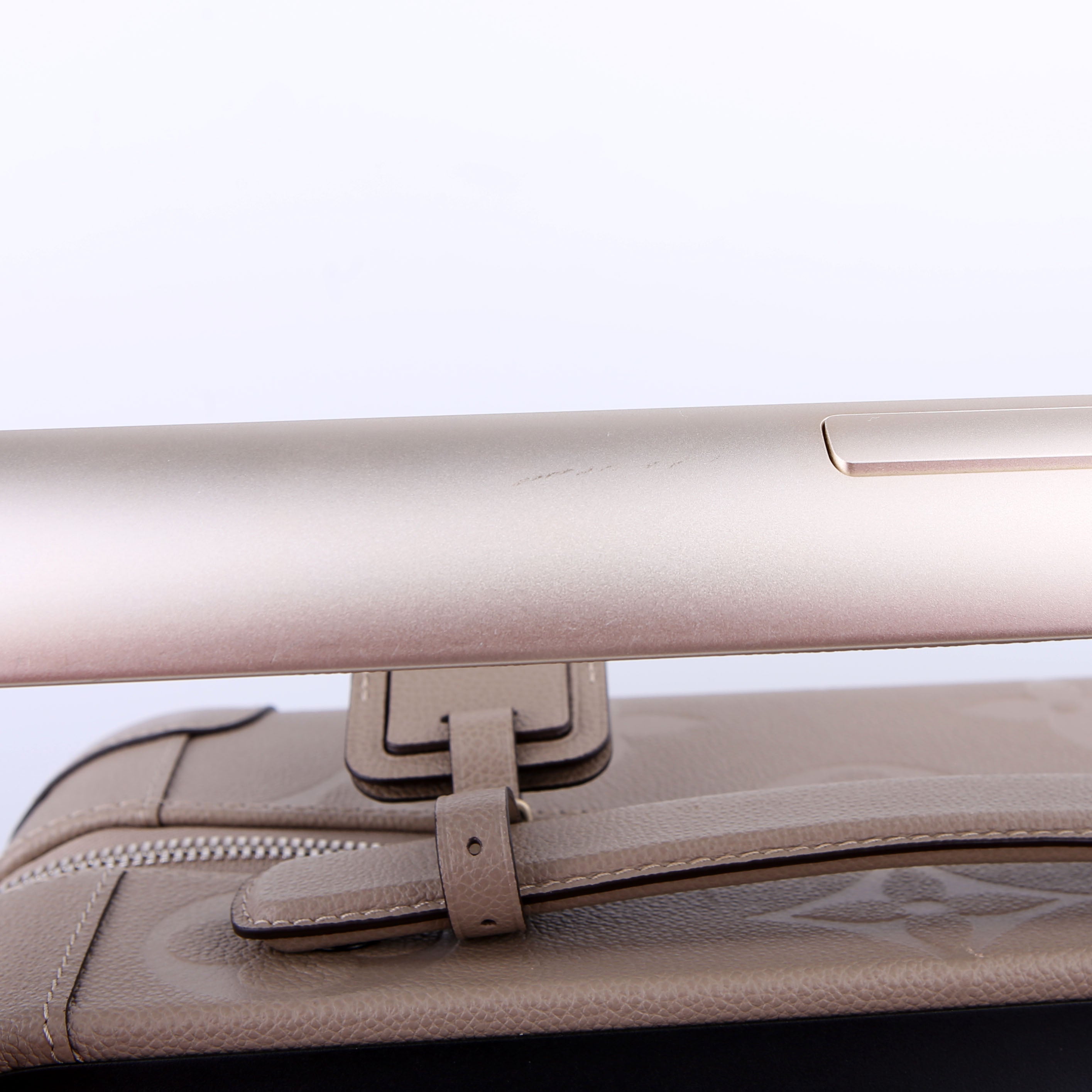 Horizon 55 Empreinte Taupe