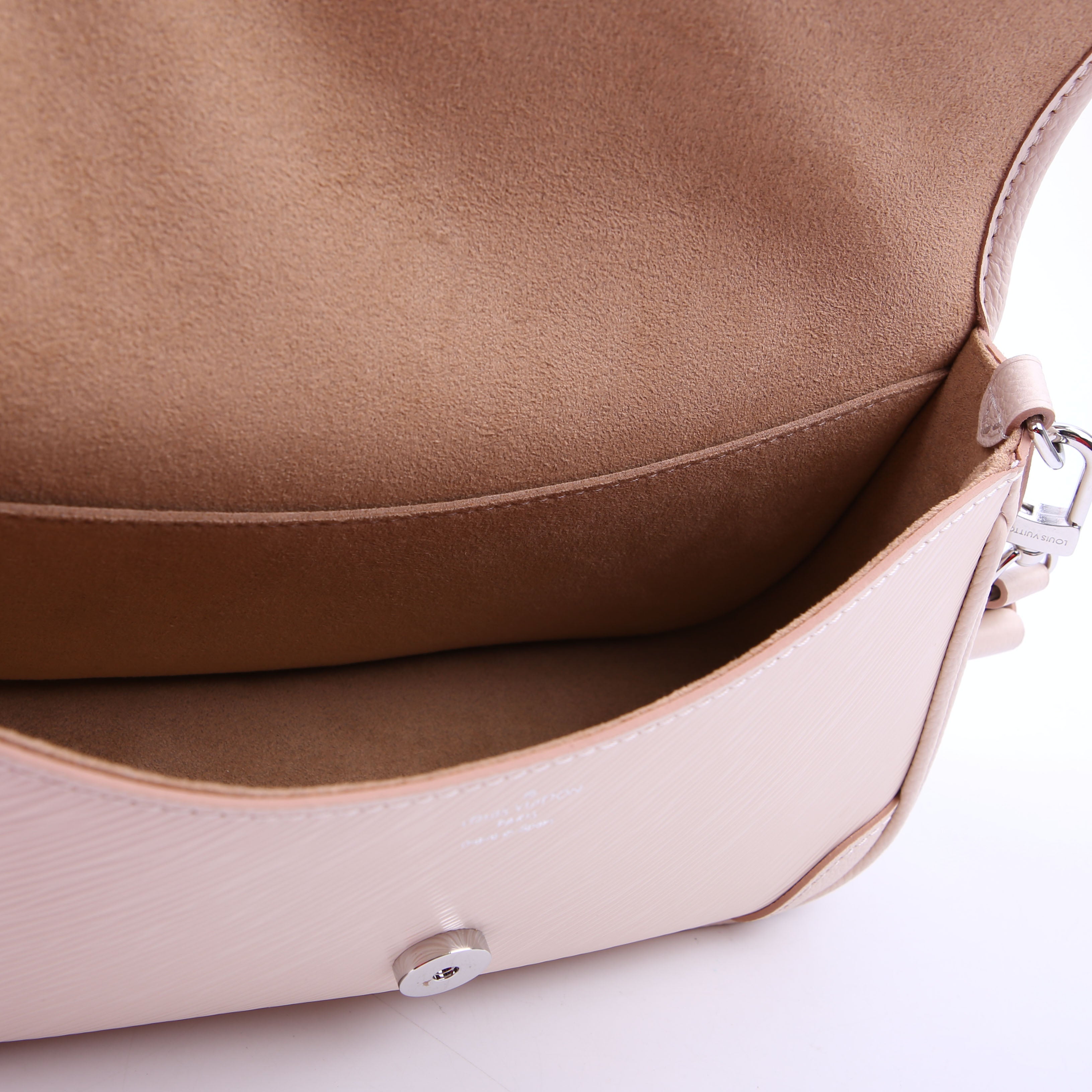 Buci Crossbody Epi Cream