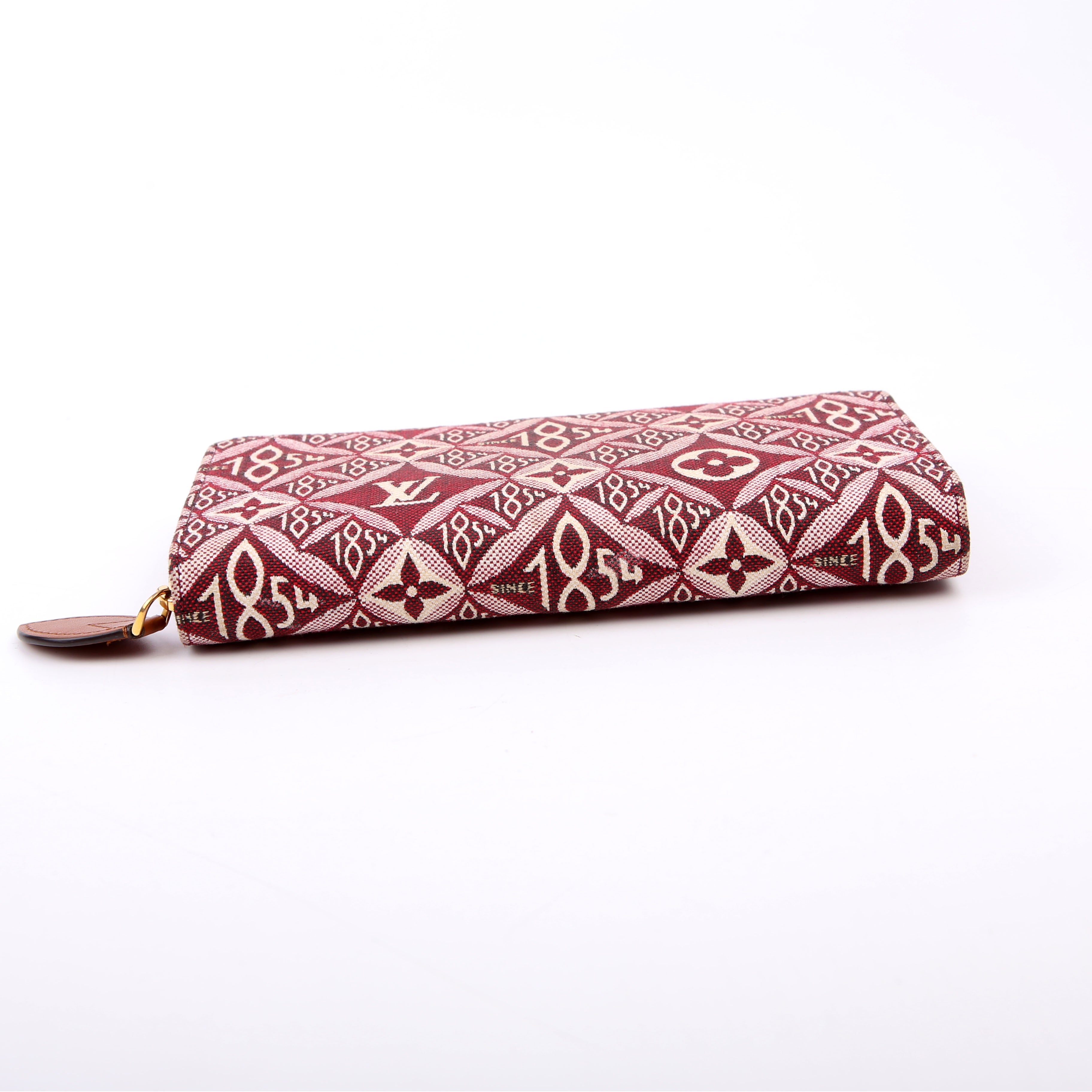 Zippy Wallet Since 1854 Jacquard Maroon