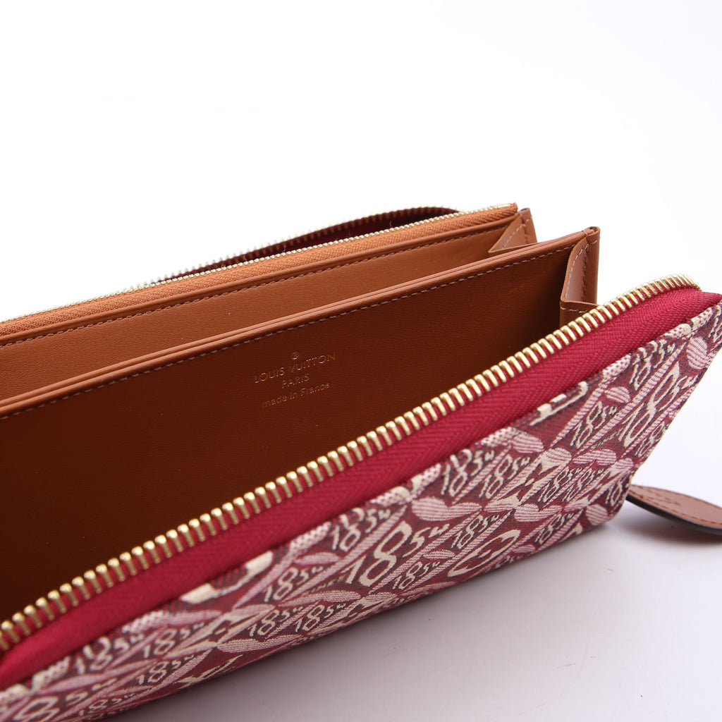 Zippy Wallet Since 1854 Jacquard Maroon