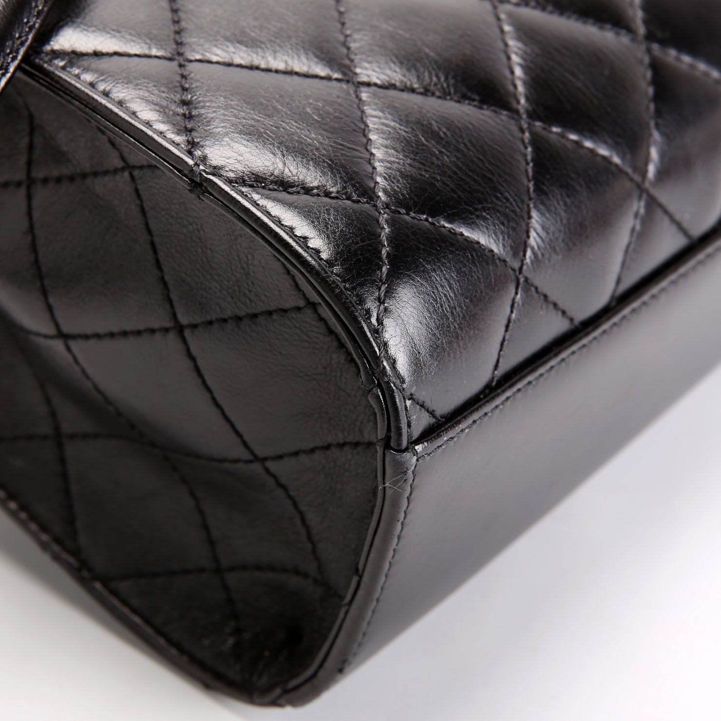 Mad About Quilting Flap Medium Calfskin 23M Black