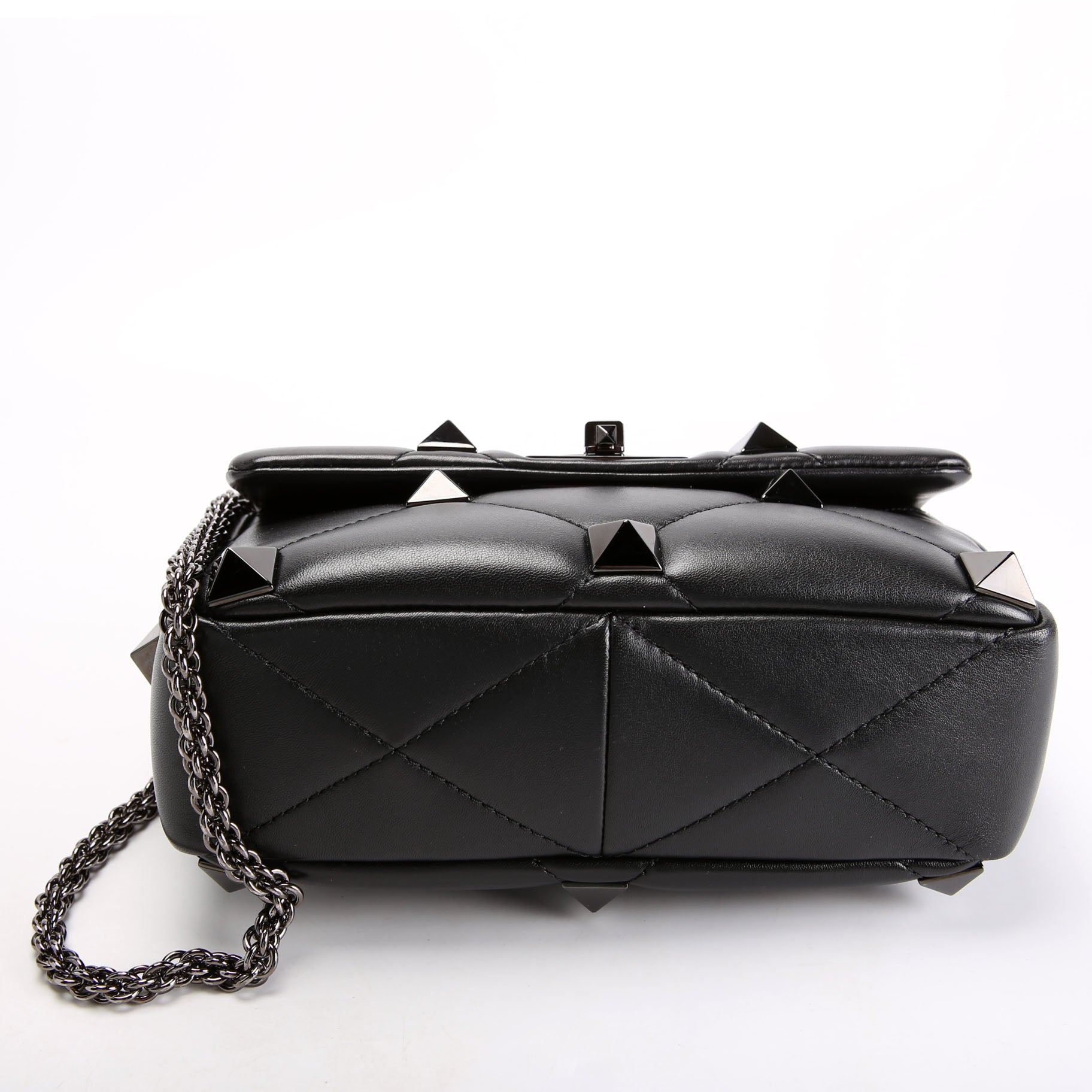 Roman Stud Medium Shoulder Bag Black