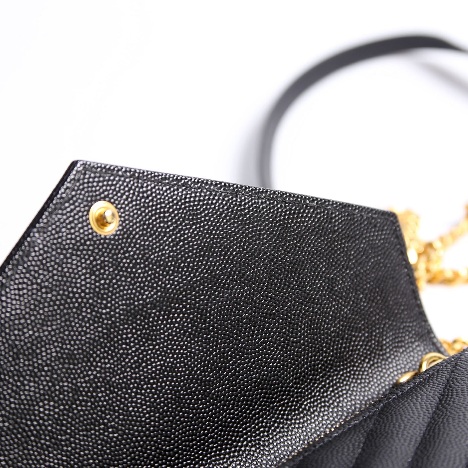 Envelope Chain Wallet 393953 Black