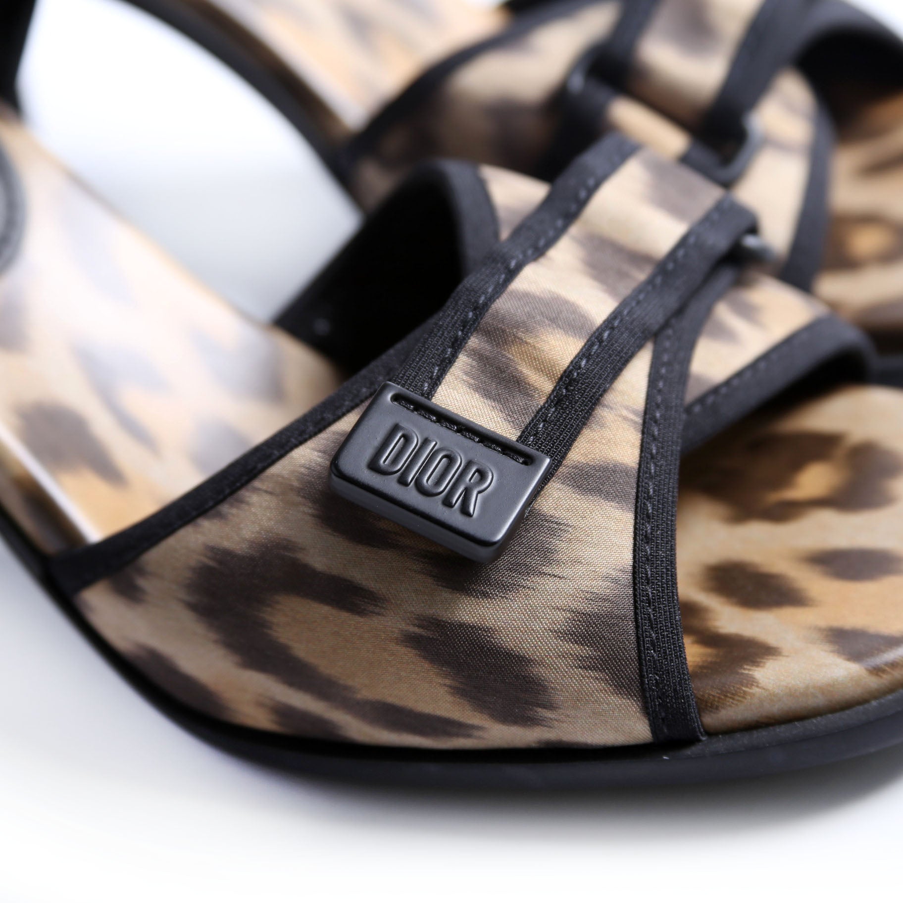 Active Heel Sandals Size 41 Leopard
