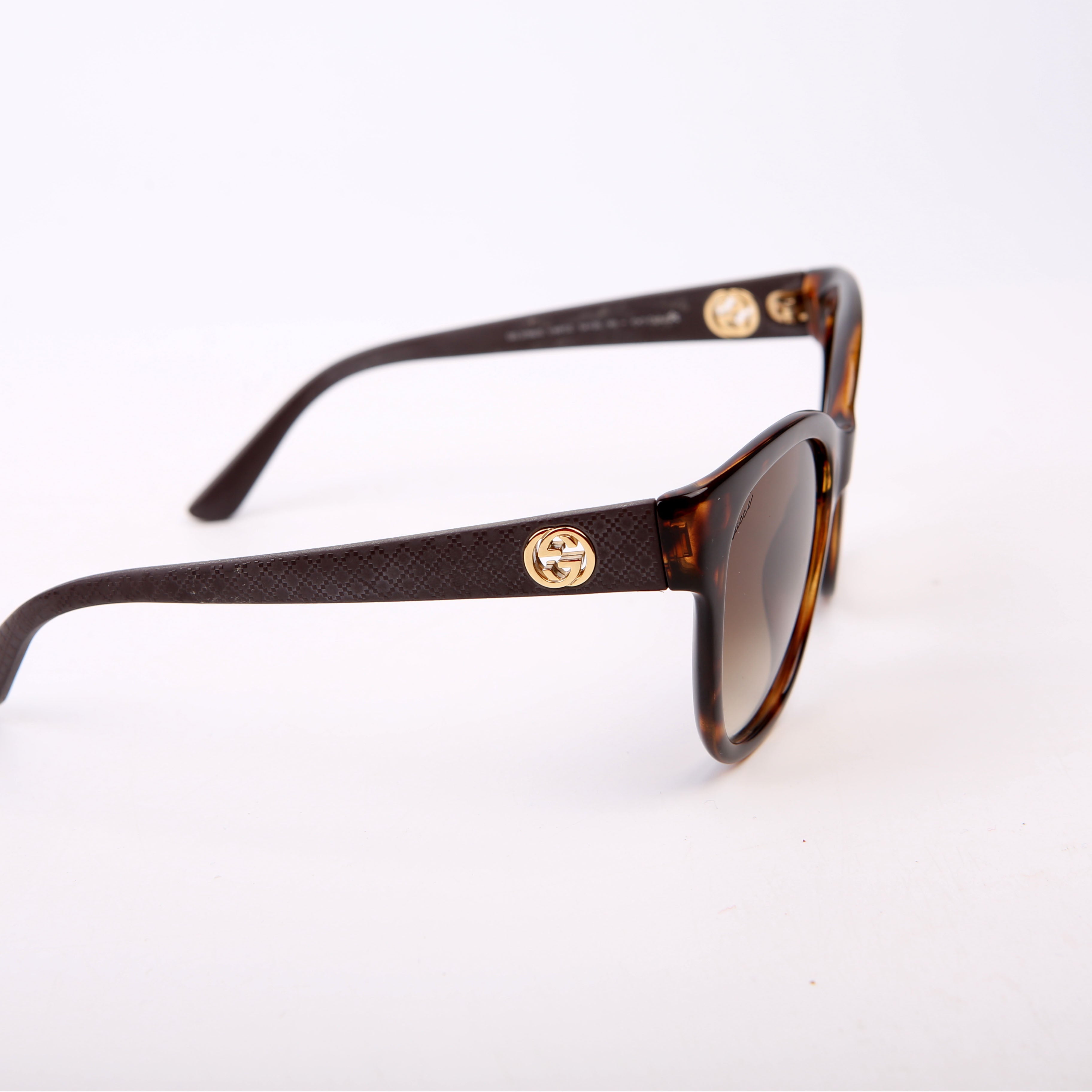 Gucci GG3786/S Interlocking Oversized Sunglasses