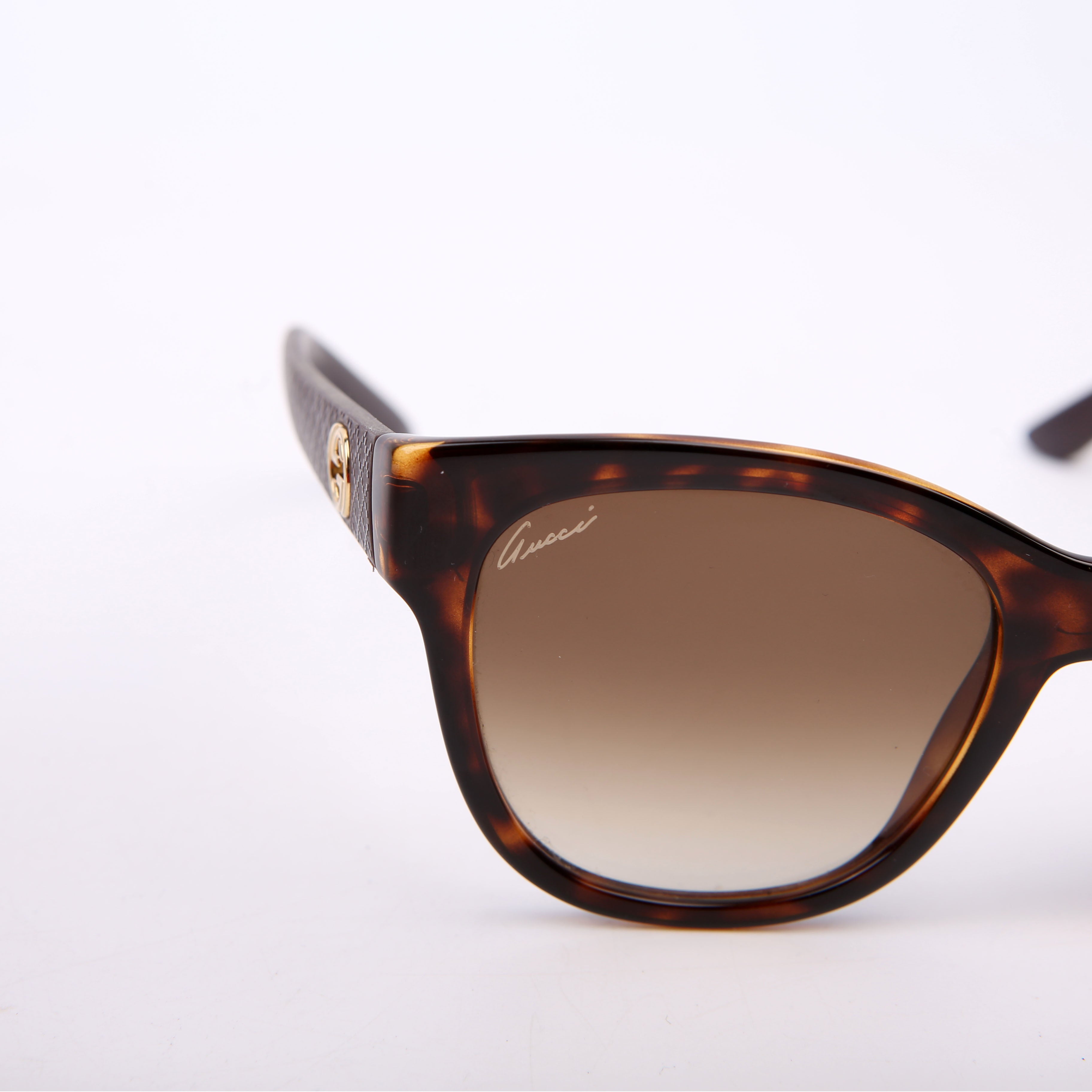 Gucci GG3786/S Interlocking Oversized Sunglasses
