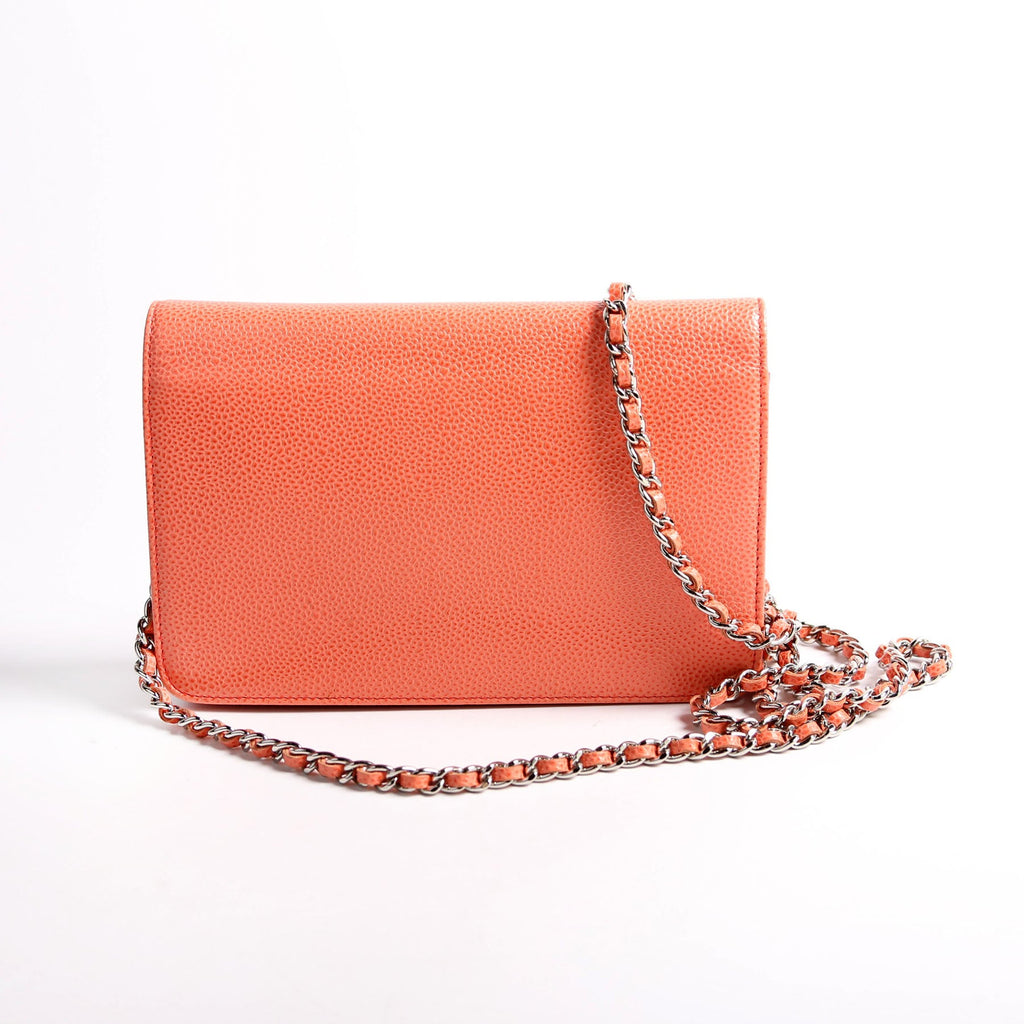 WOC Timeless CC Caviar Coral