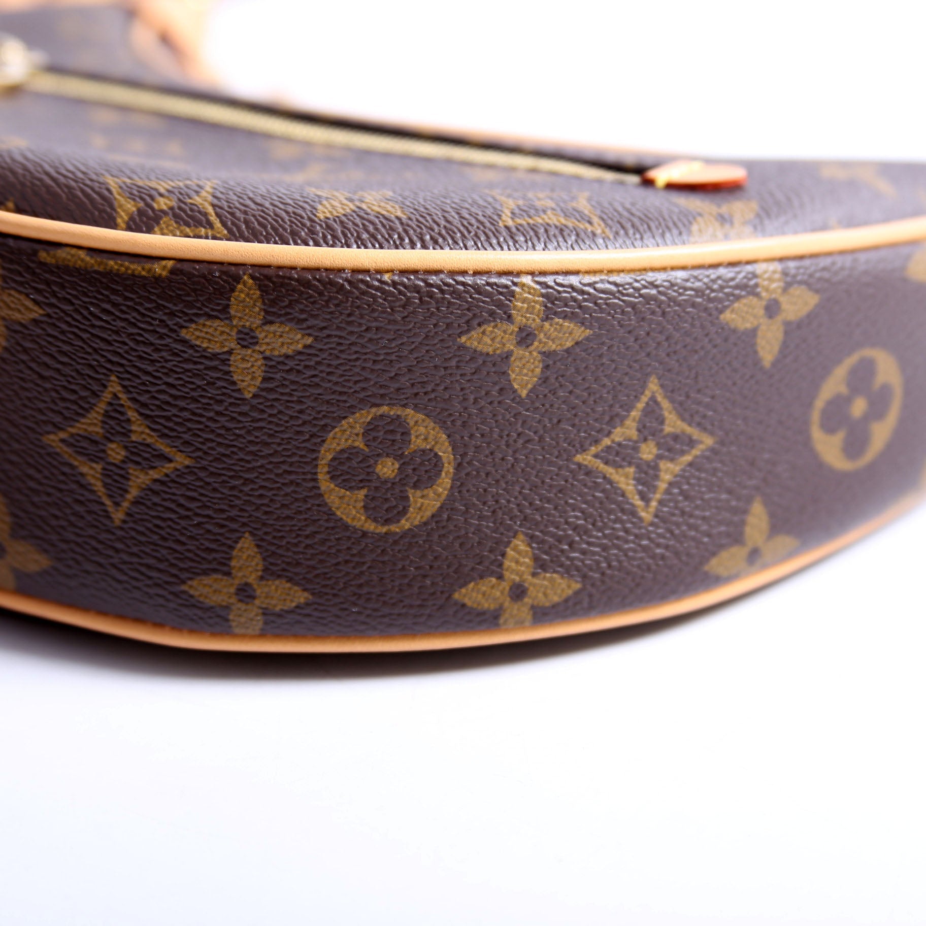 Loop Monogram